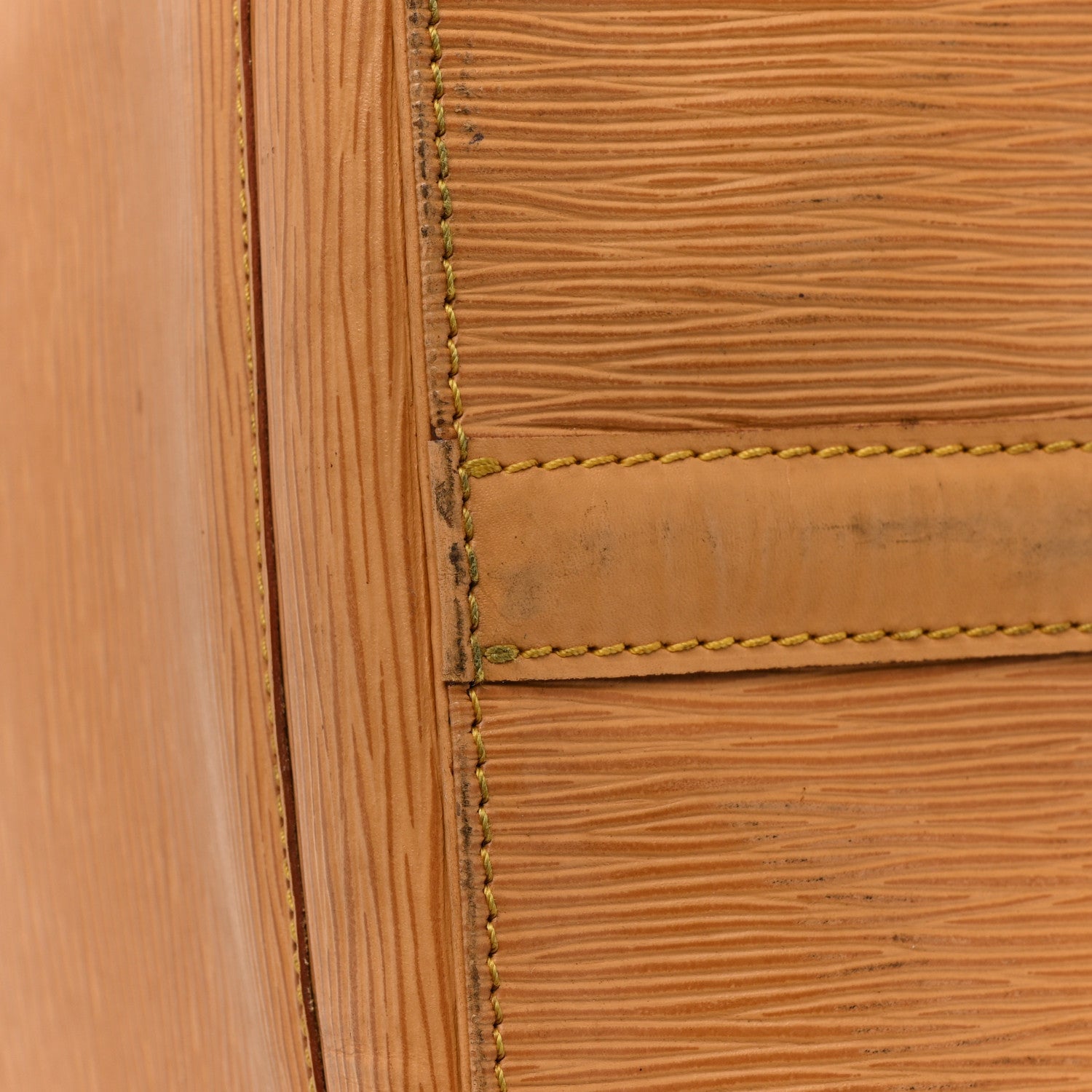 Louis Vuitton Epi Keepall 50 Winnipeg 28 of 31