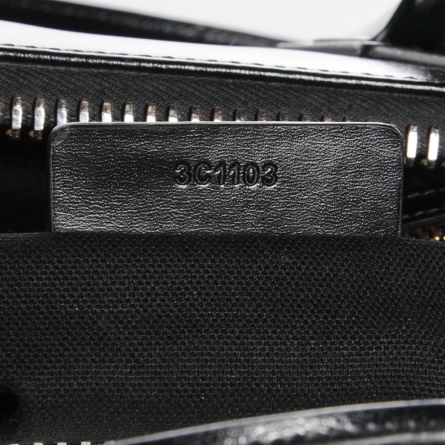 Shiny Lord Calfskin Small Antigona Black