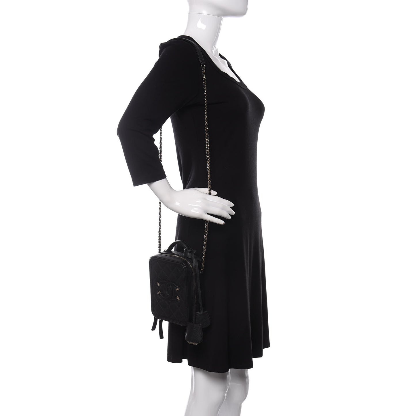 Caviar Quilted CC North South Filigree Vanity Case Black