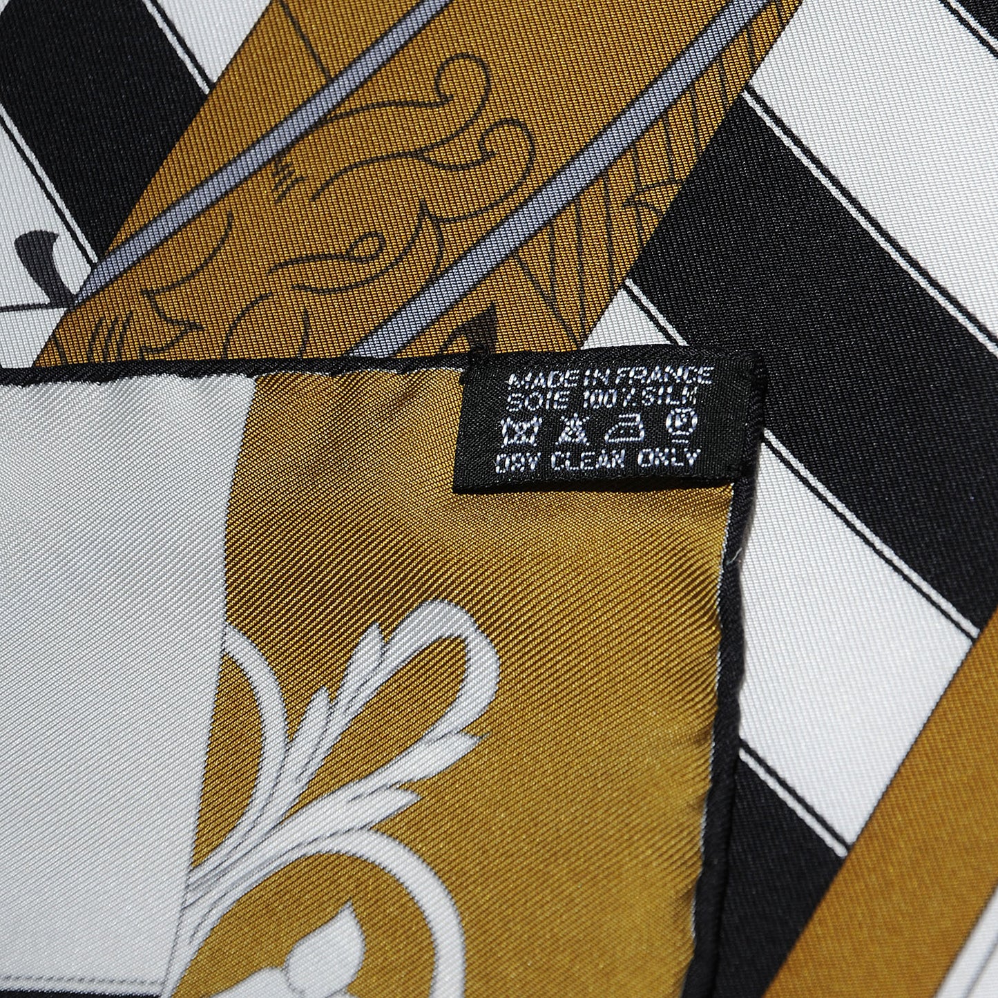 Silk Astrologie Nouvelle Scarf 90