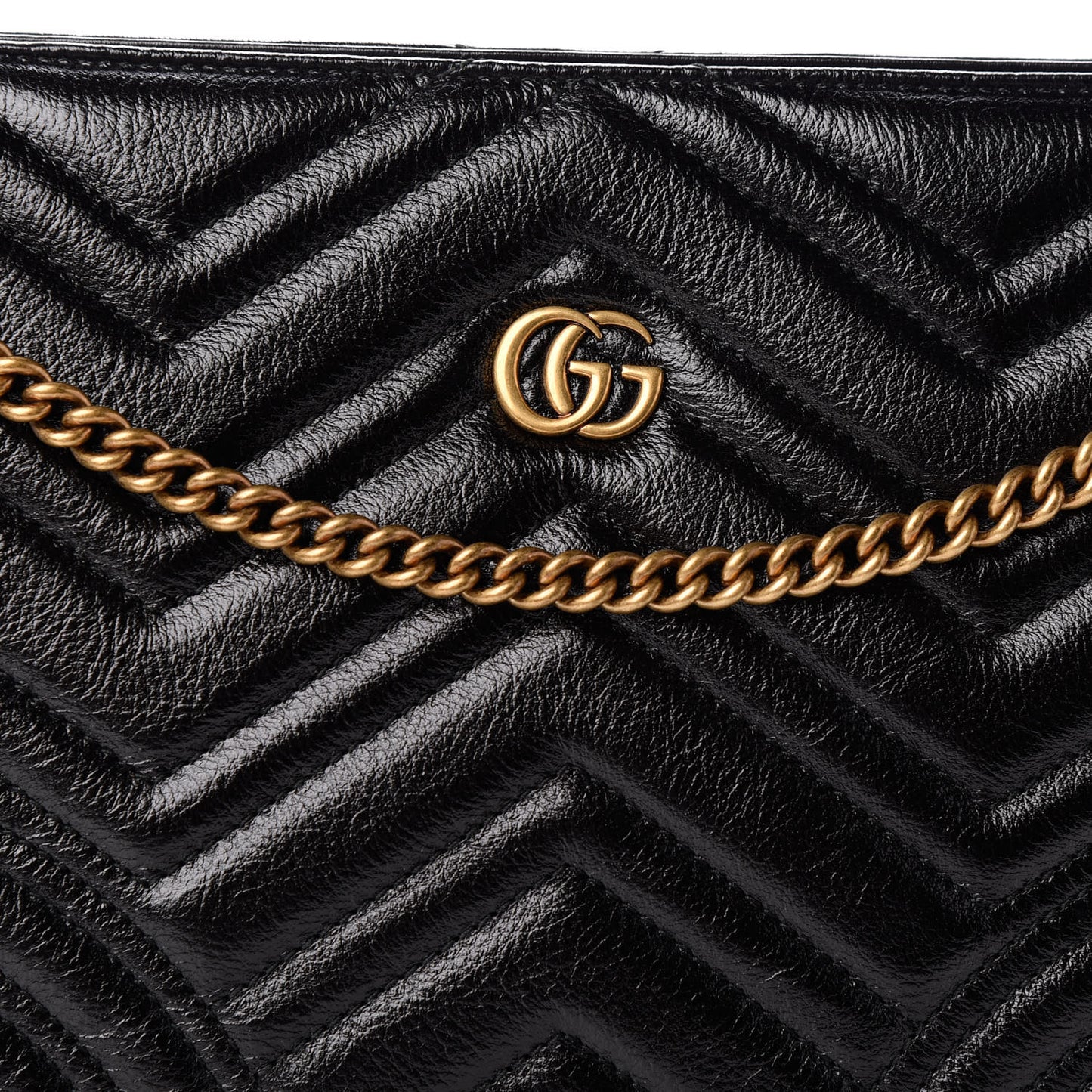 Azalea Calfskin Matelasse Heart Medium GG Marmont Slim Shoulder Bag Black