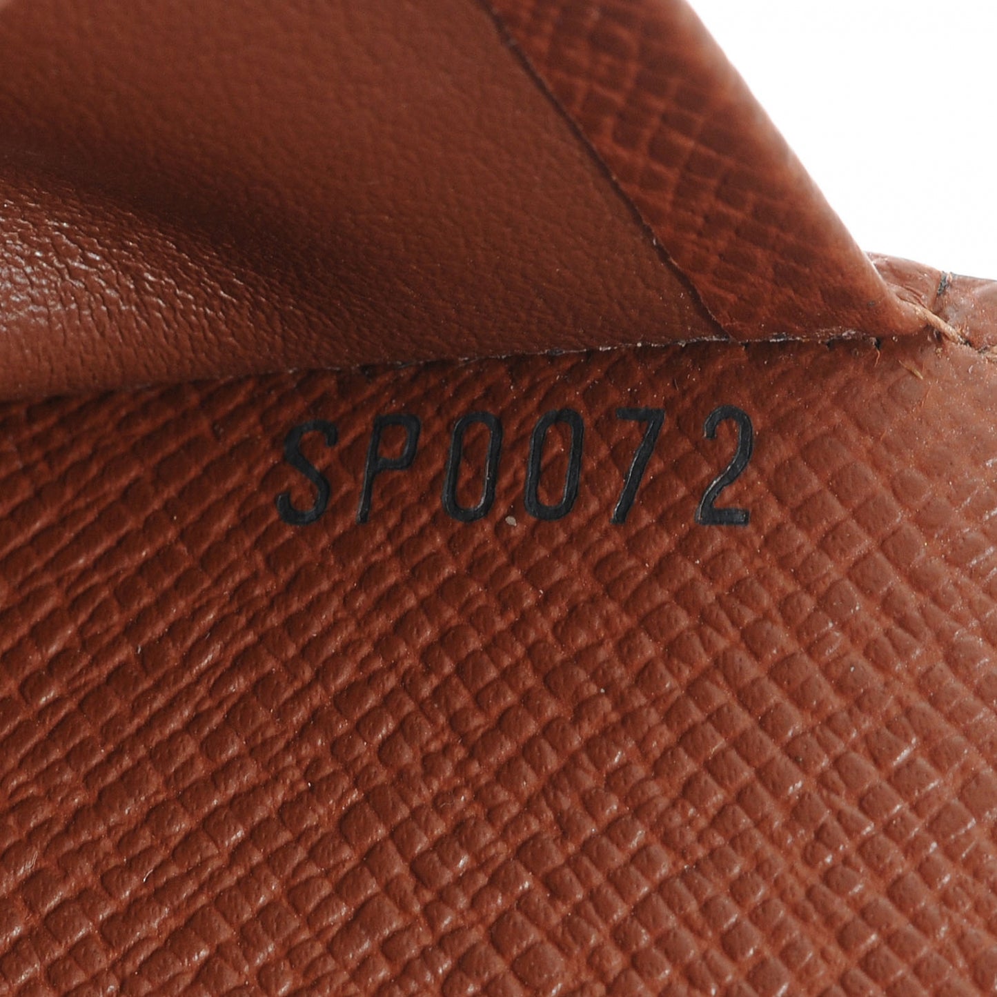 Monogram Medium Ring Agenda