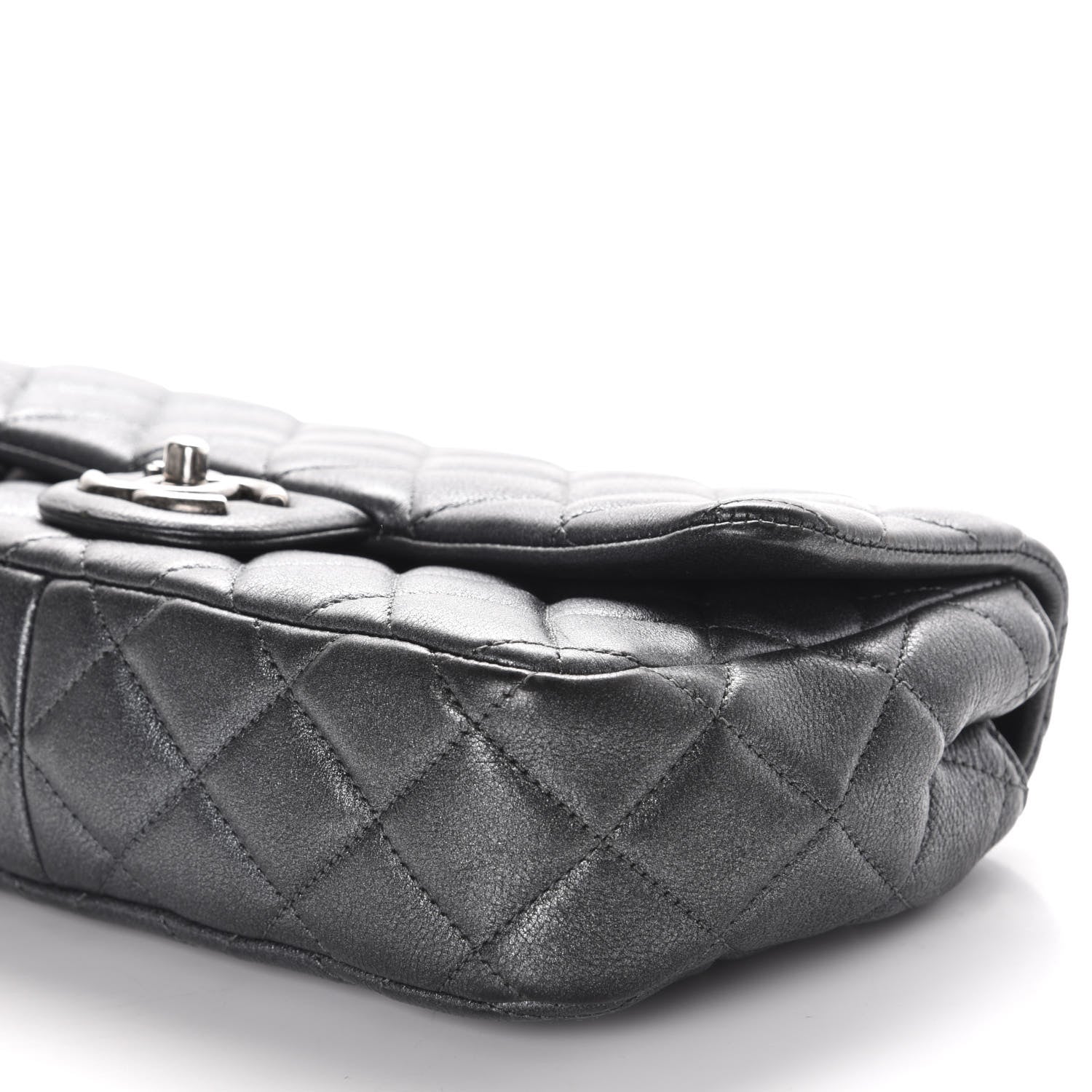Chanel Metallic Calfskin Quilted Medium CC Eyelet Flap Dark Silver 7 of 11