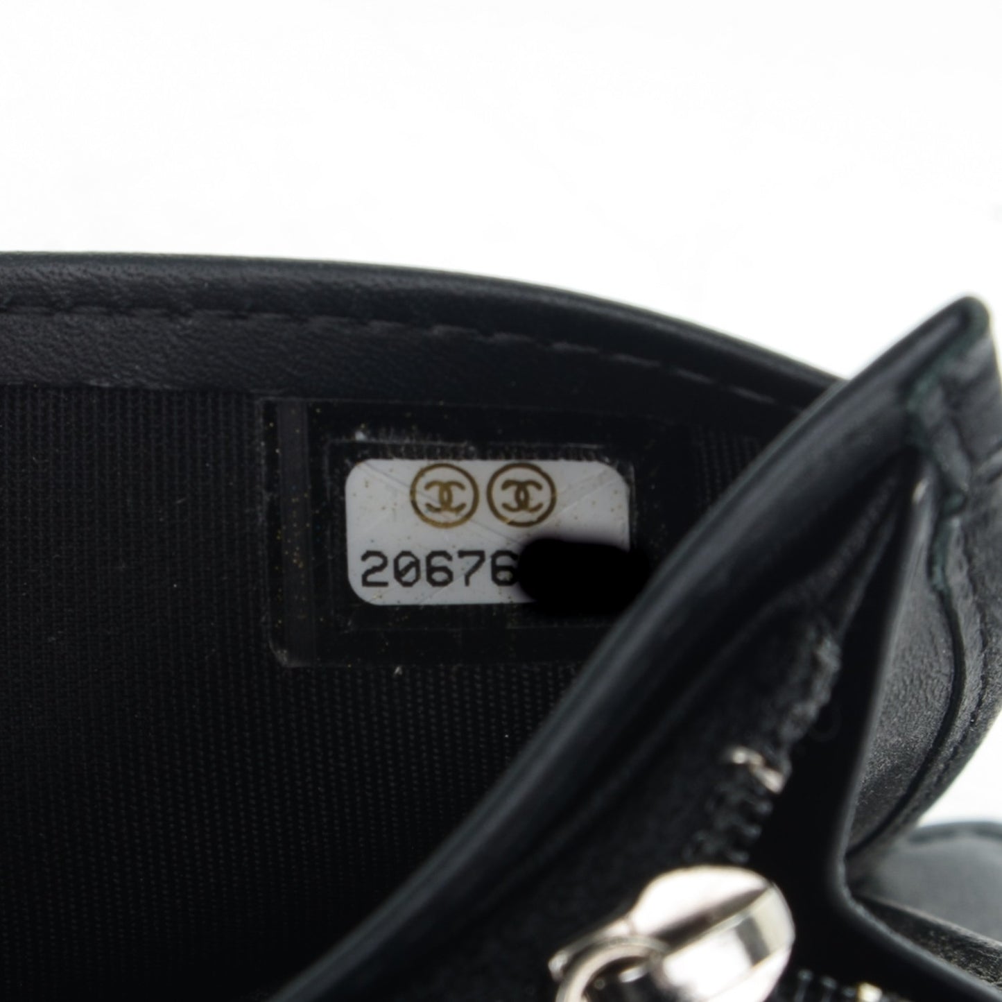 Caviar Timeless CC Yen Wallet Black
