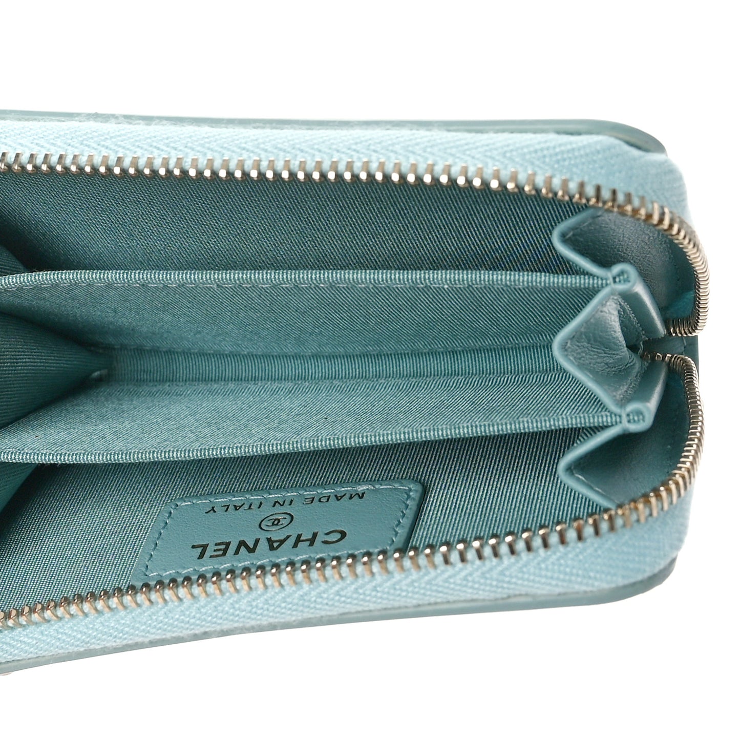 Caviar Quilted Filigree Coin Purse Light Blue