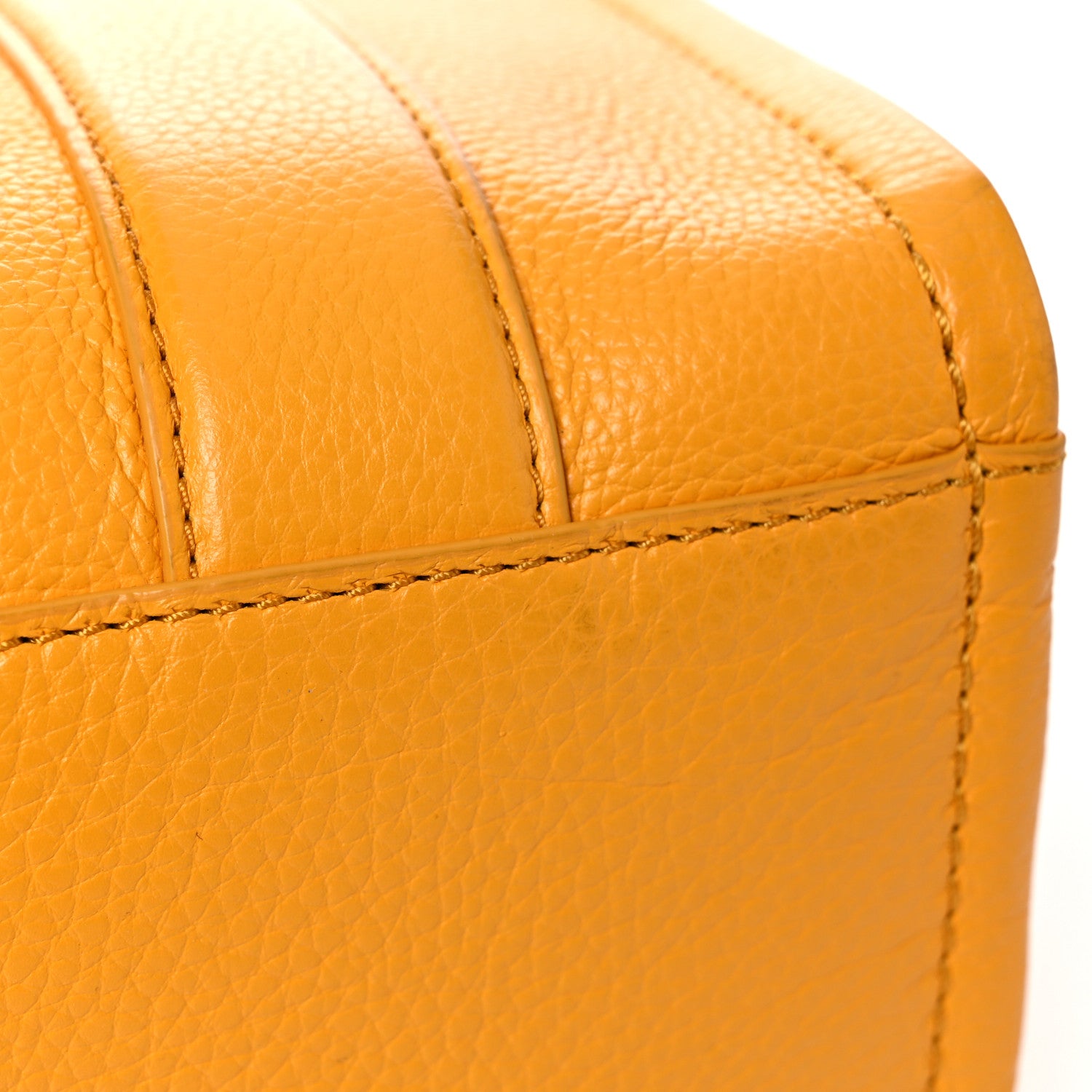 Marc Jacobs Grained Calfskin Small The Tote Bag Artisan Gold 16 of 22