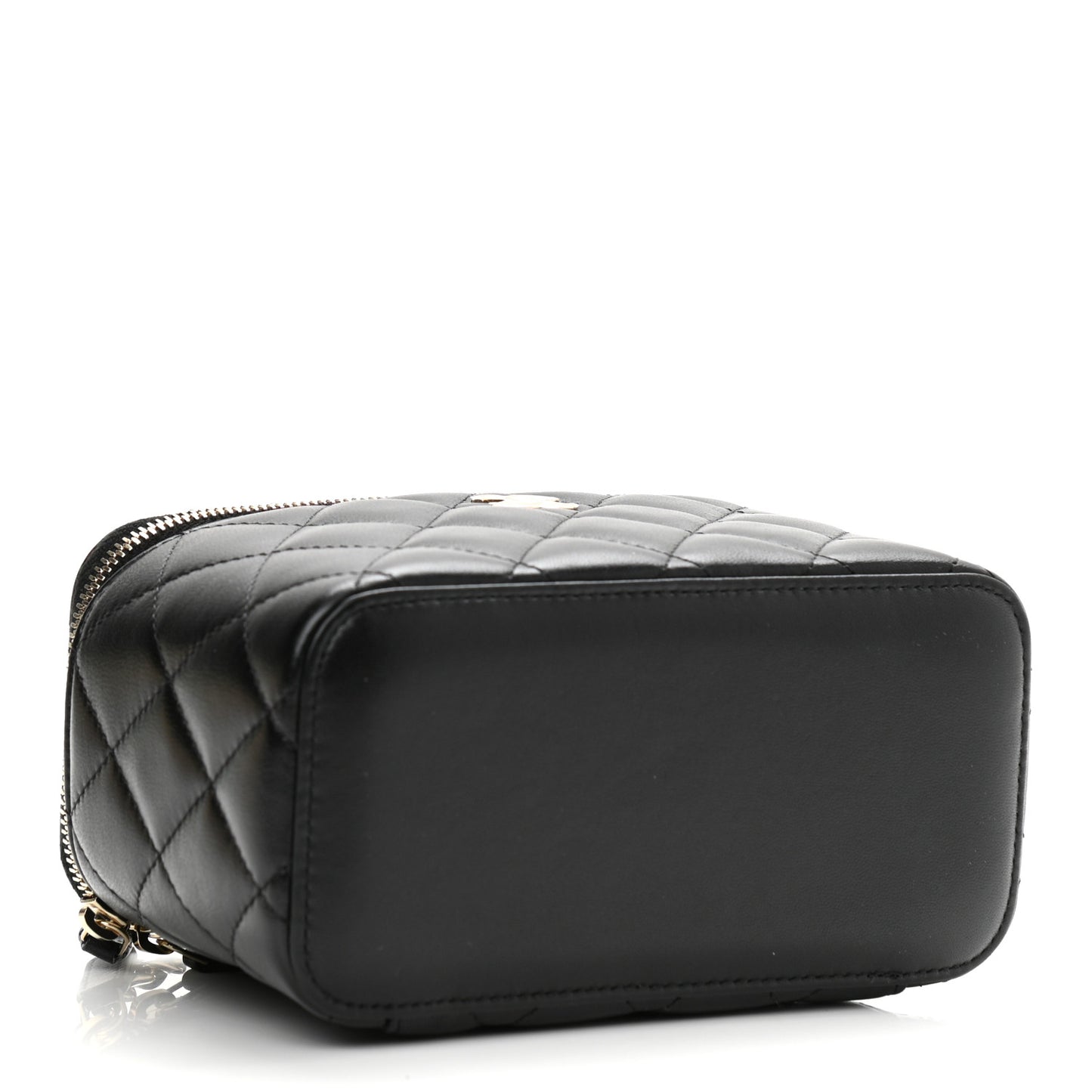 Lambskin Quilted Small Top Handle Vanity Case With Chain Black