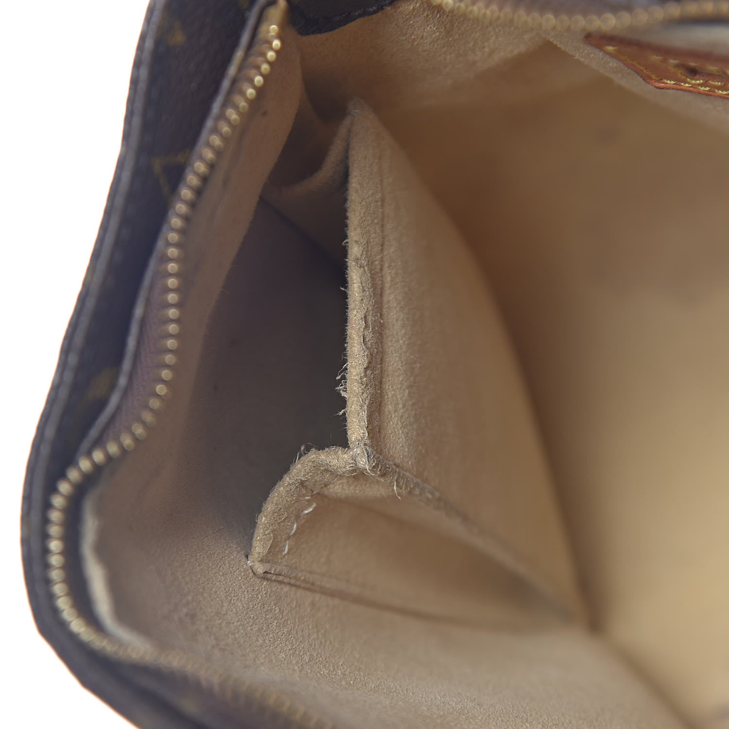 Louis Vuitton Monogram Looping MM 10 of 17