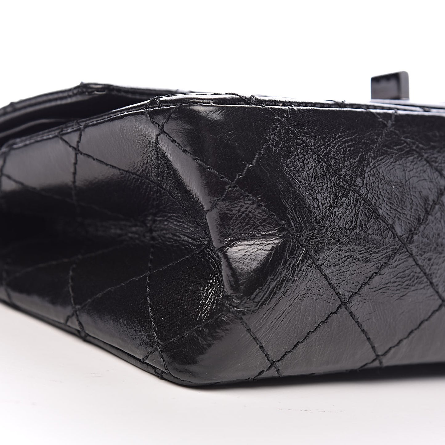 Shiny Aged Calfskin Quilted 2.55 Reissue 224 Flap So Black