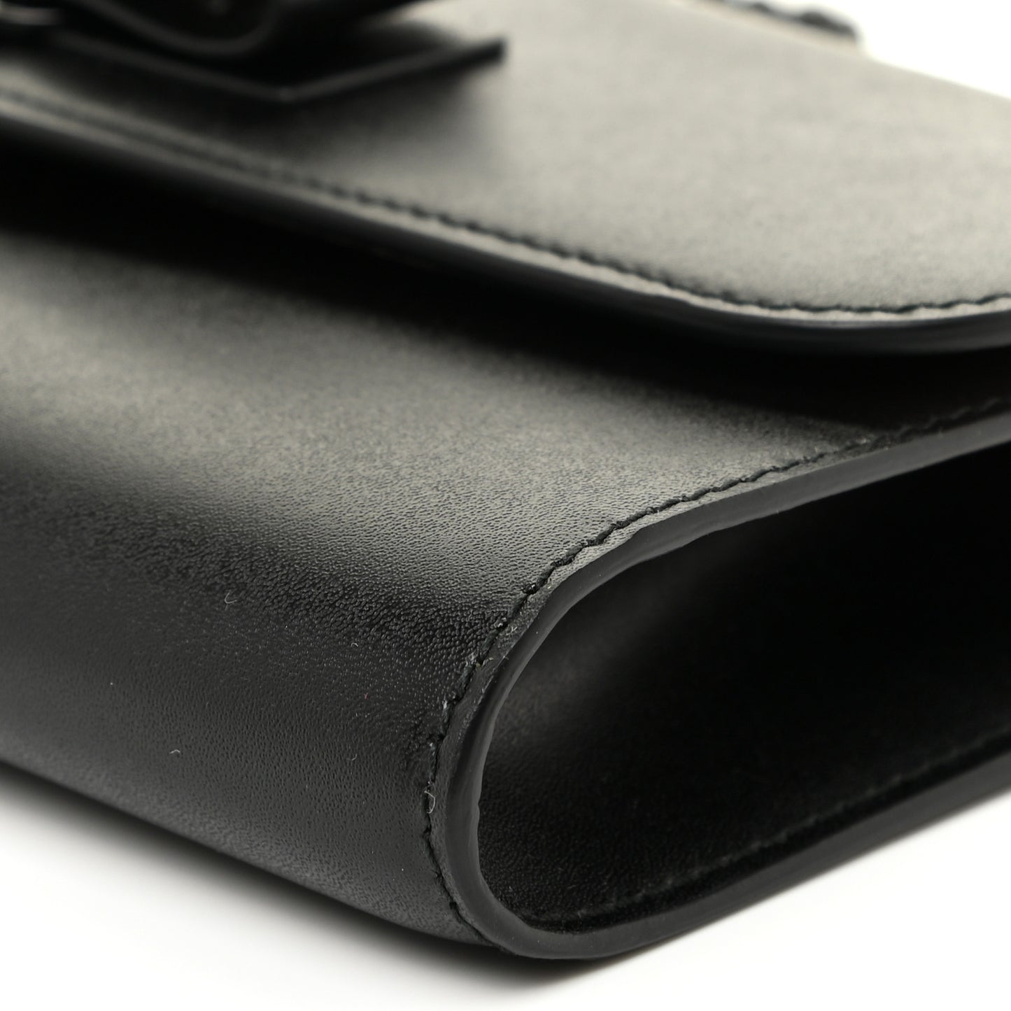 Calfskin Vara Rainbow Wallet On Chain Black