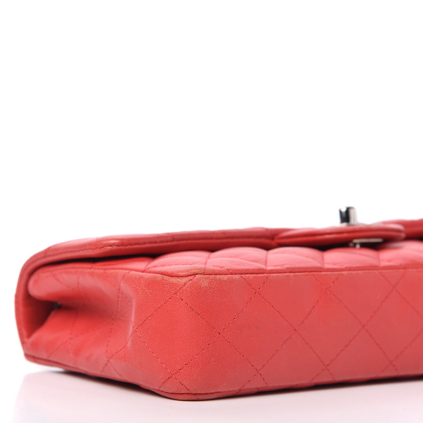 Lambskin Quilted East West Flap Red