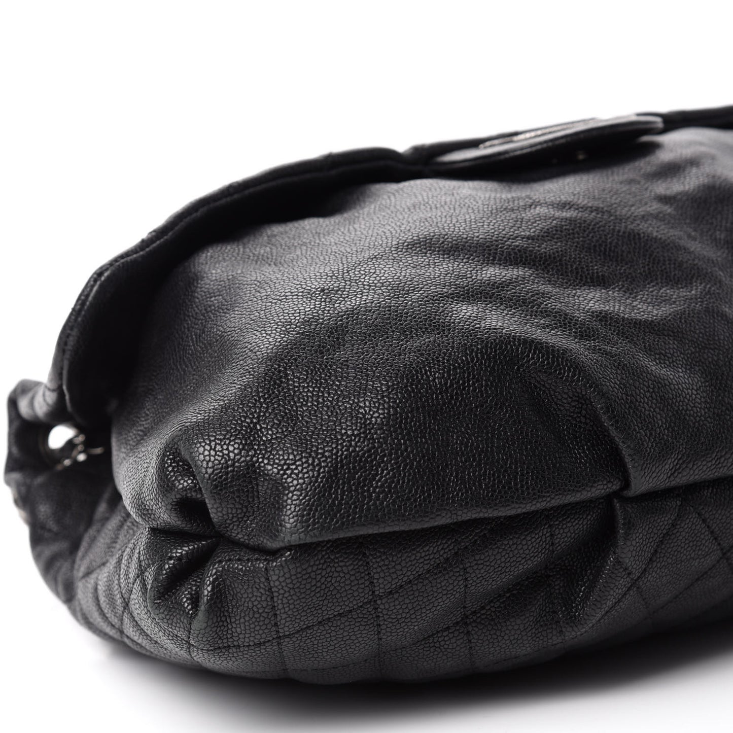 Crumpled Caviar Quilted Maxi Elastic Flap Black