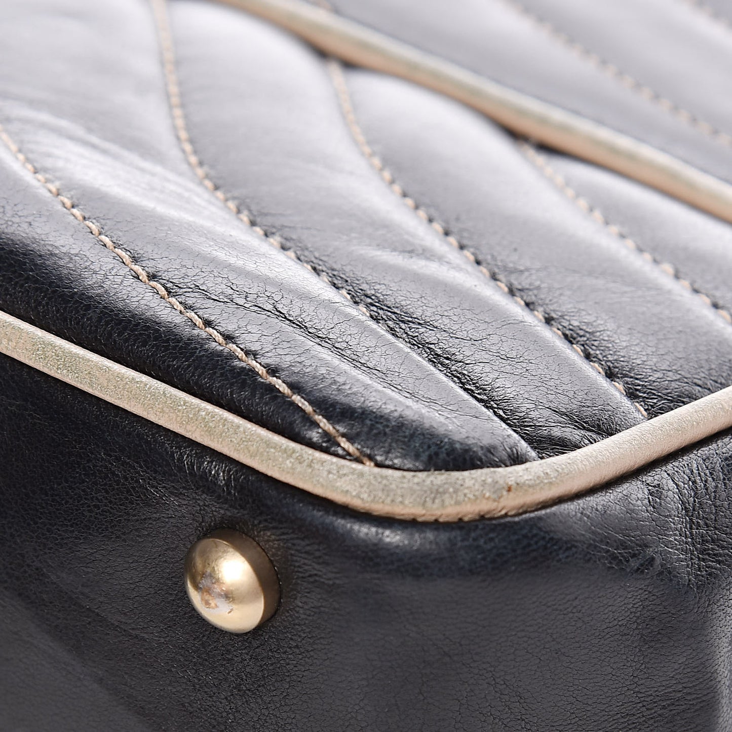 Lambskin Chevron Small Single Flap Bag Black Beige