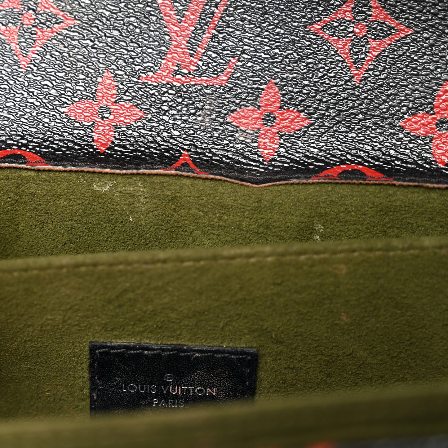 Monogram Infrarouge Pochette Metis