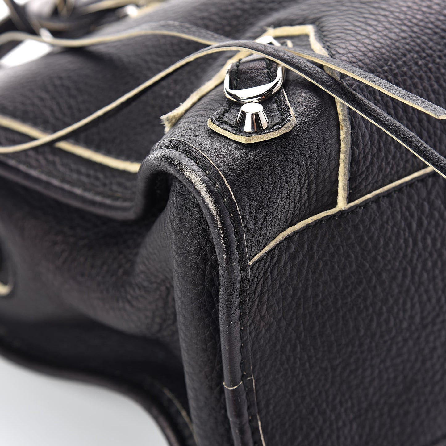 Supple Grained Calfskin Classic Silver Hardware Highlight City Black