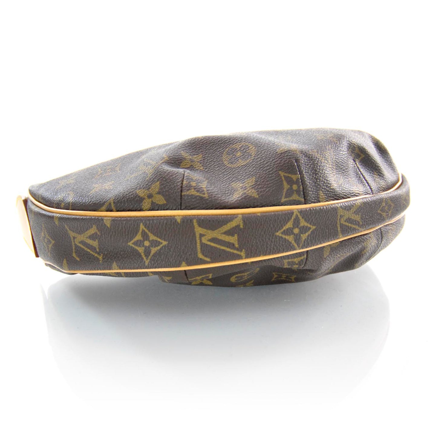 Monogram Croissant MM