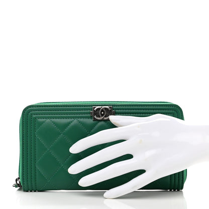 Chanel Lambskin Quilted Boy Zip Wallet Green 2 of 8