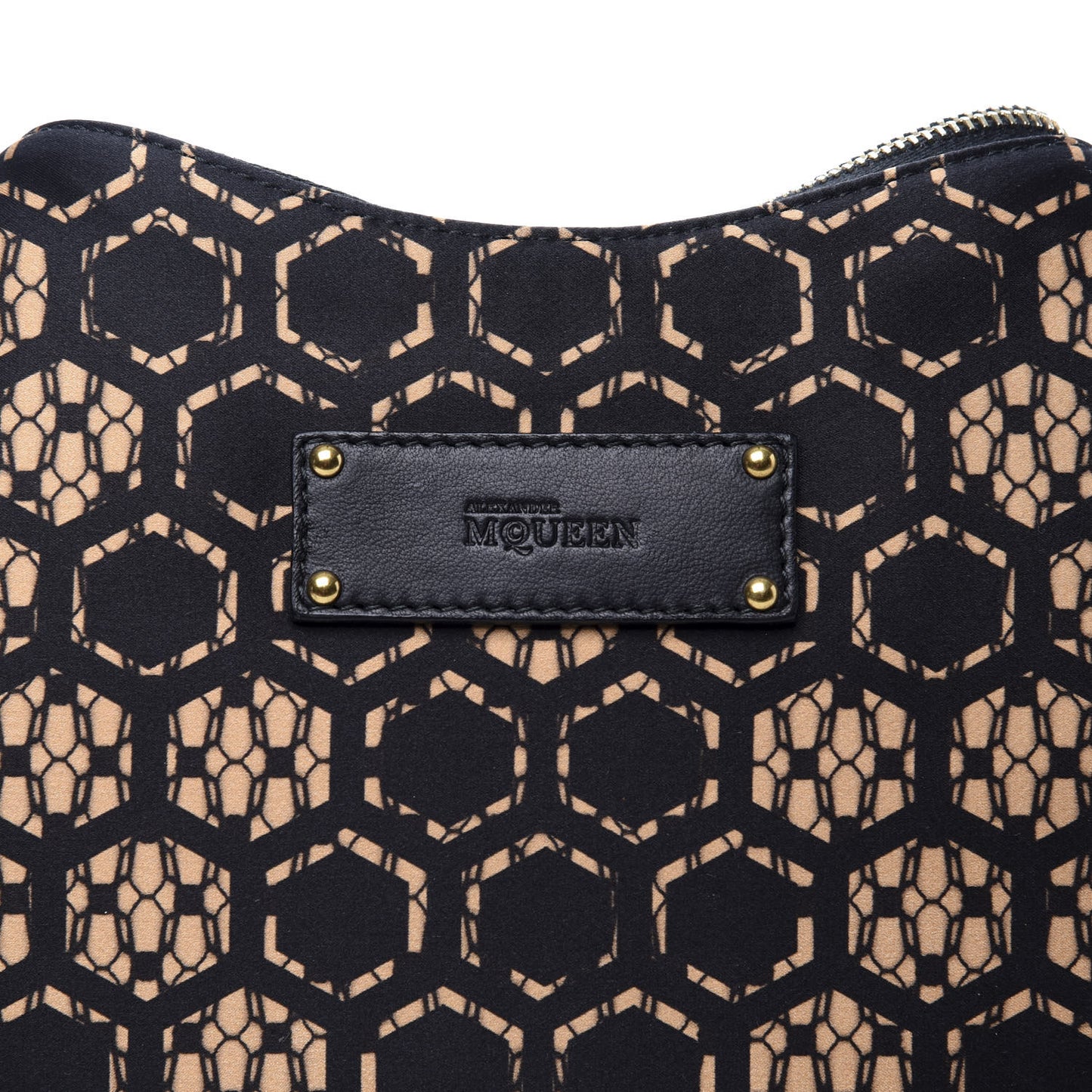 Silk Honeycomb Printed De Manta Clutch Flesh Black