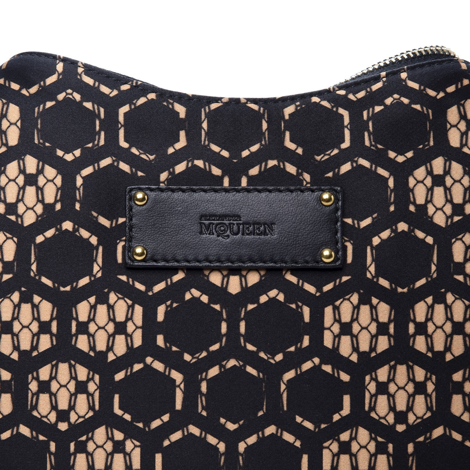 Alexander McQueen Silk Honeycomb Printed De Manta Clutch Flesh Black 9 of 9