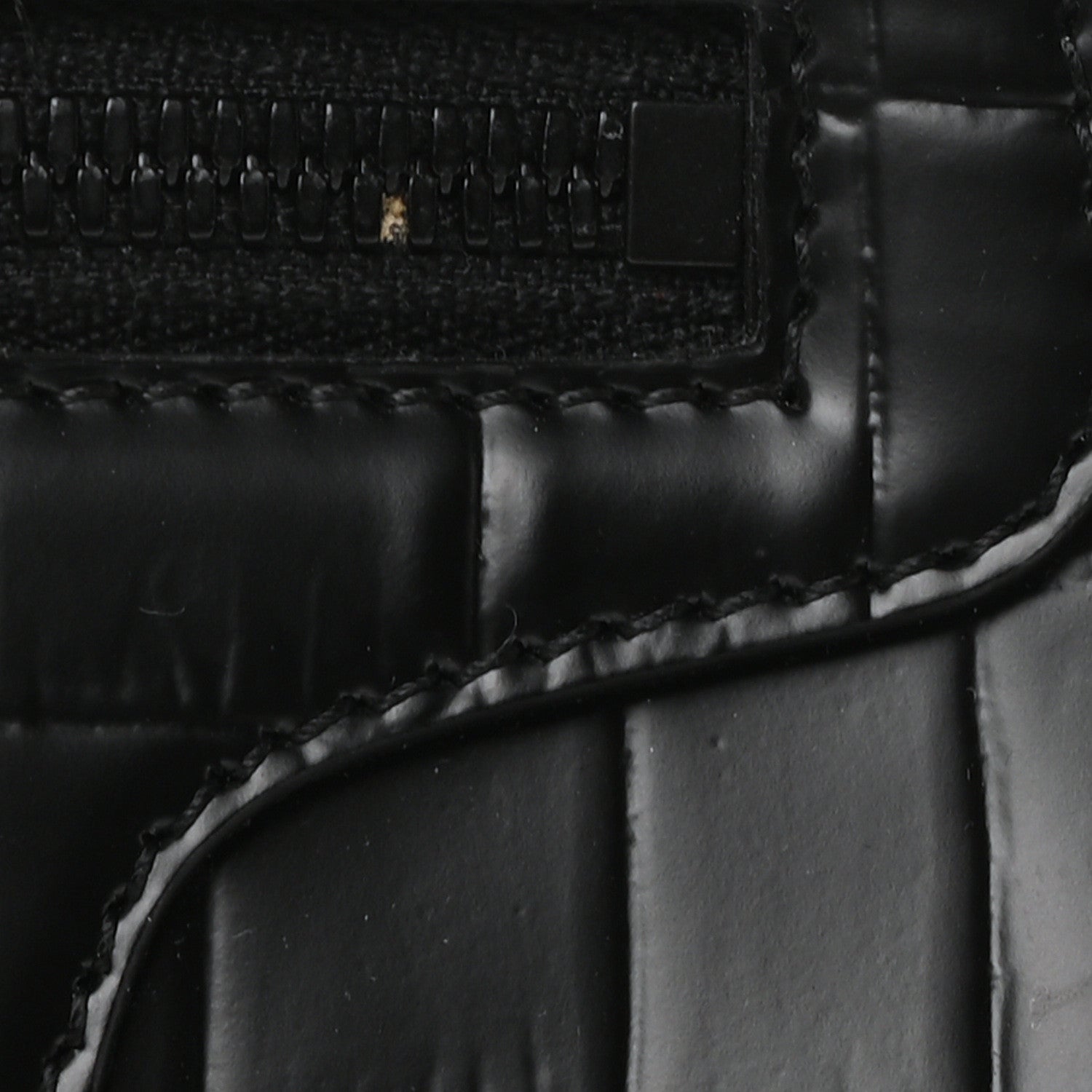 Balenciaga Semi Shiny Calfskin Crocodile Embossed Neo Classic Black Hardware City Black 7 of 9