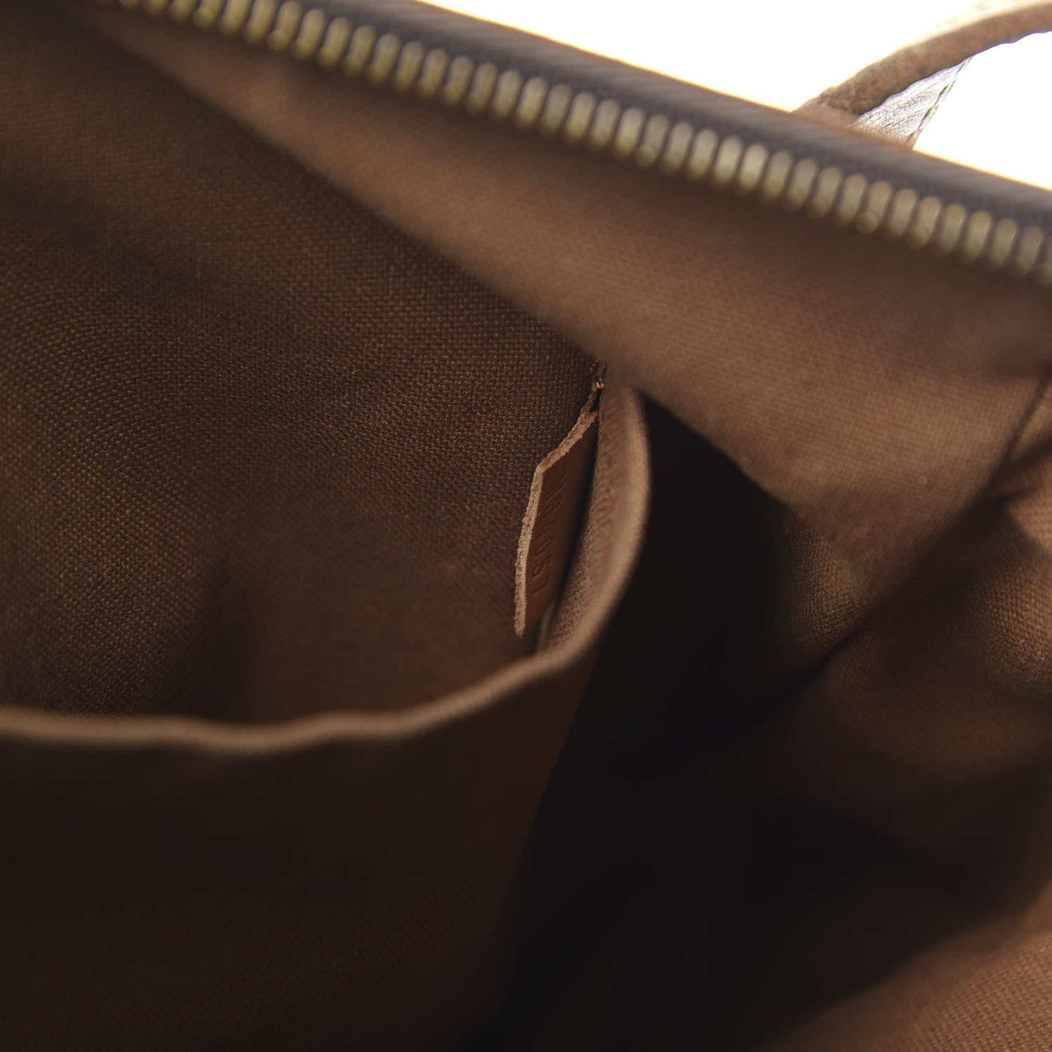 Louis Vuitton Monogram Tulum GM 7 of 17