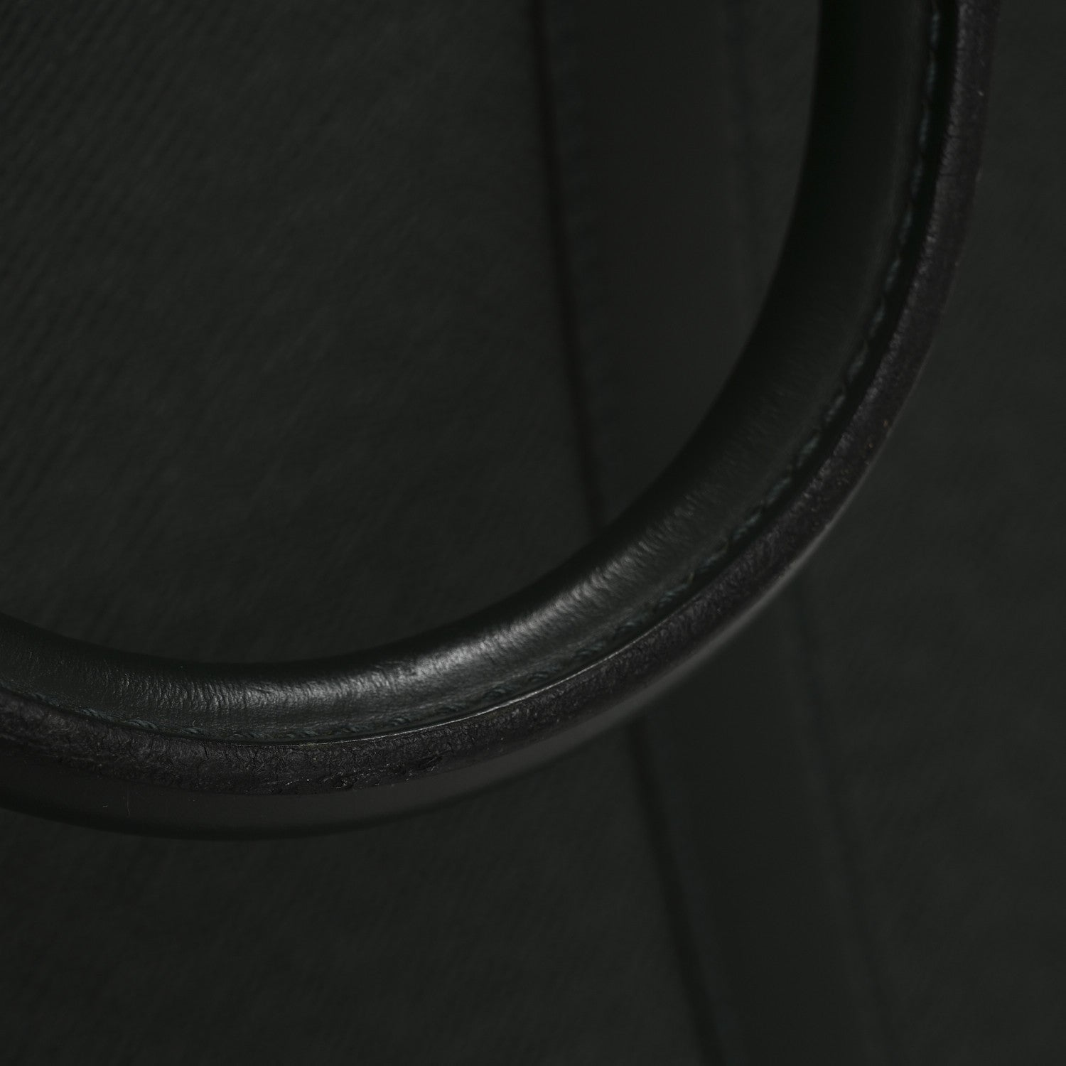 Louis Vuitton Taiga Helanga 1 Poche Epicea 15 of 16