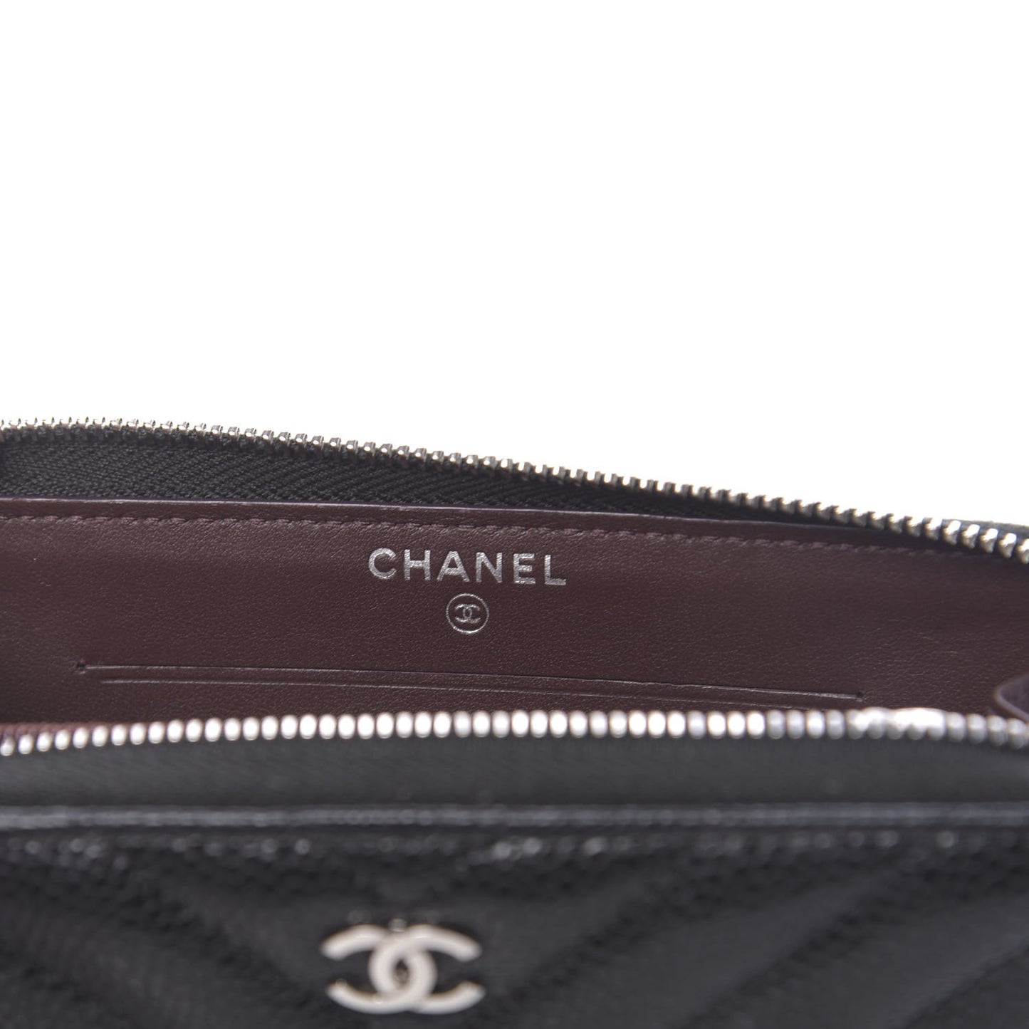 Caviar Chevron Quilted Small Zip Around Wallet Black