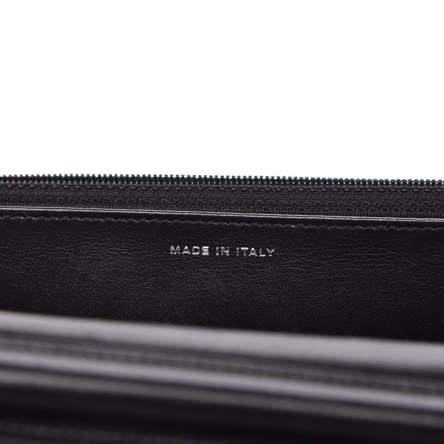 Patent Quilted Wallet On Chain WOC Black