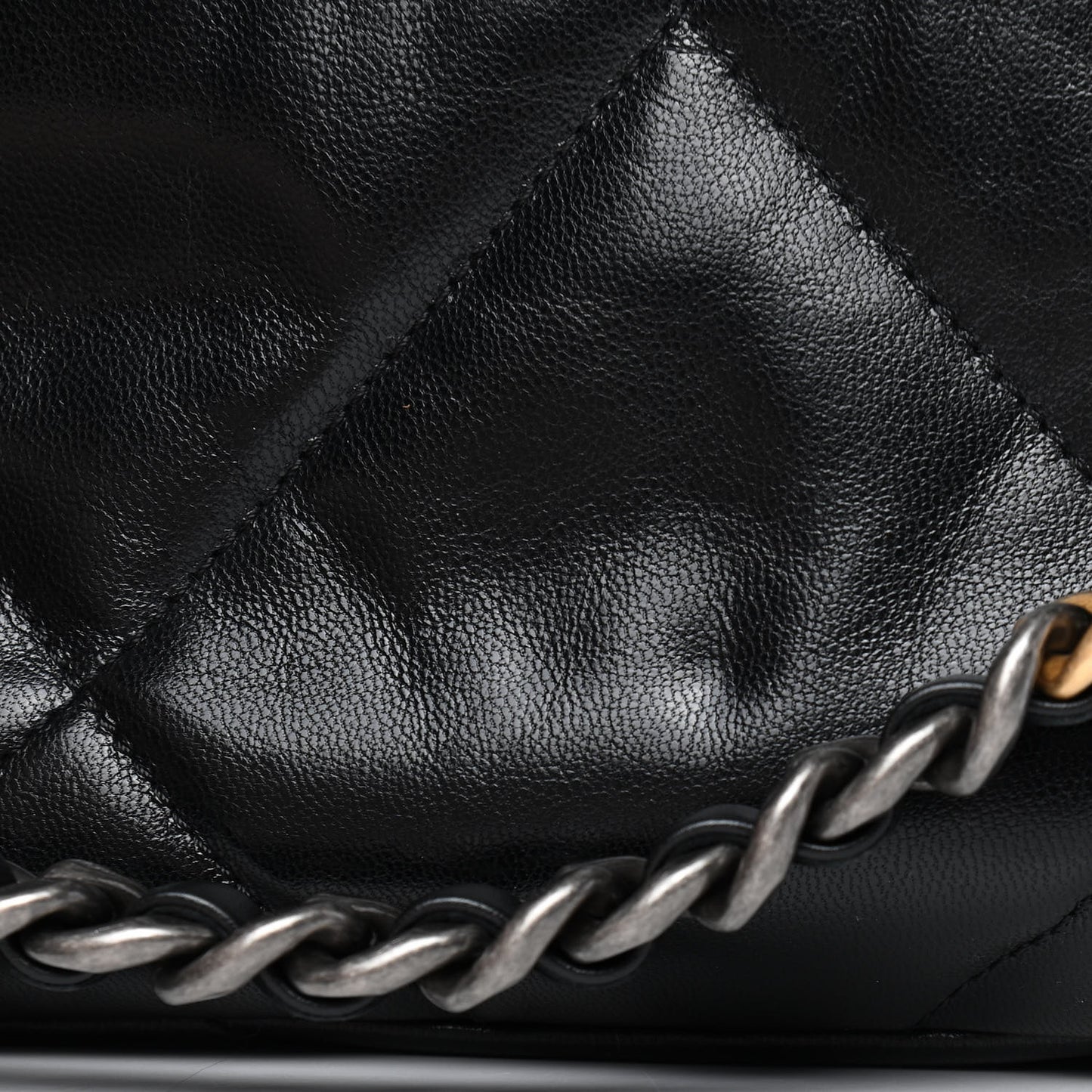 Goatskin Quilted Medium Chanel 19 Flap Black