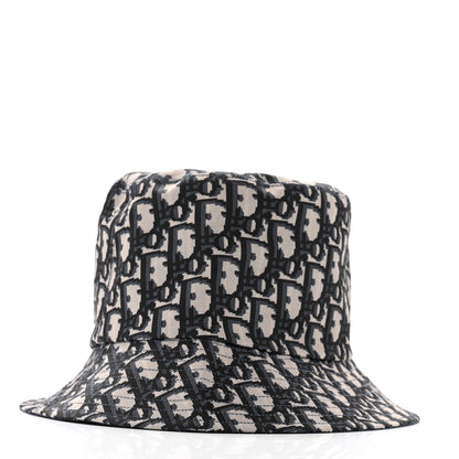 Christian Dior Oblique Reversible Teddy-D Brim Bucket Hat 3 of 8