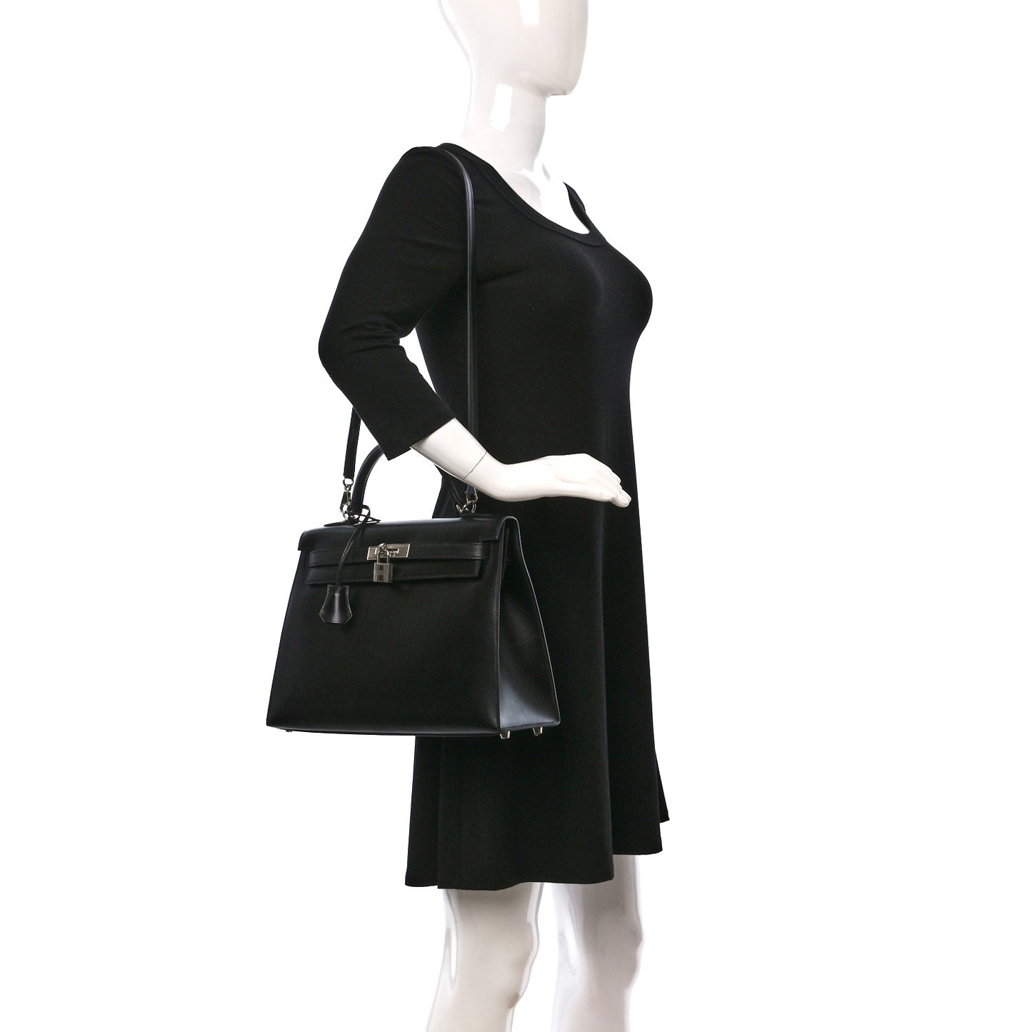 Chamonix Kelly Sellier Guilloche 32 Black