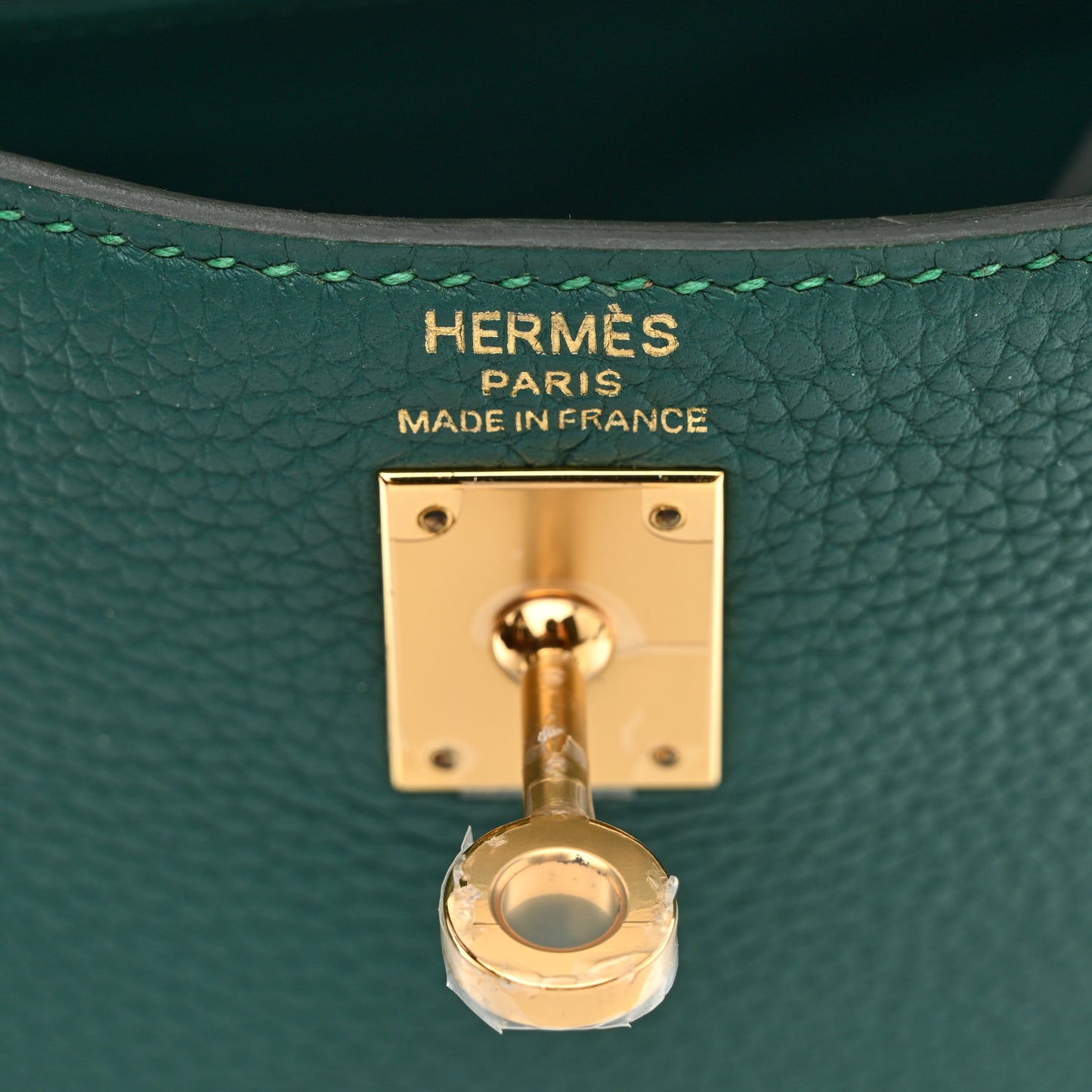 Togo Kelly Retourne 25 Malachite