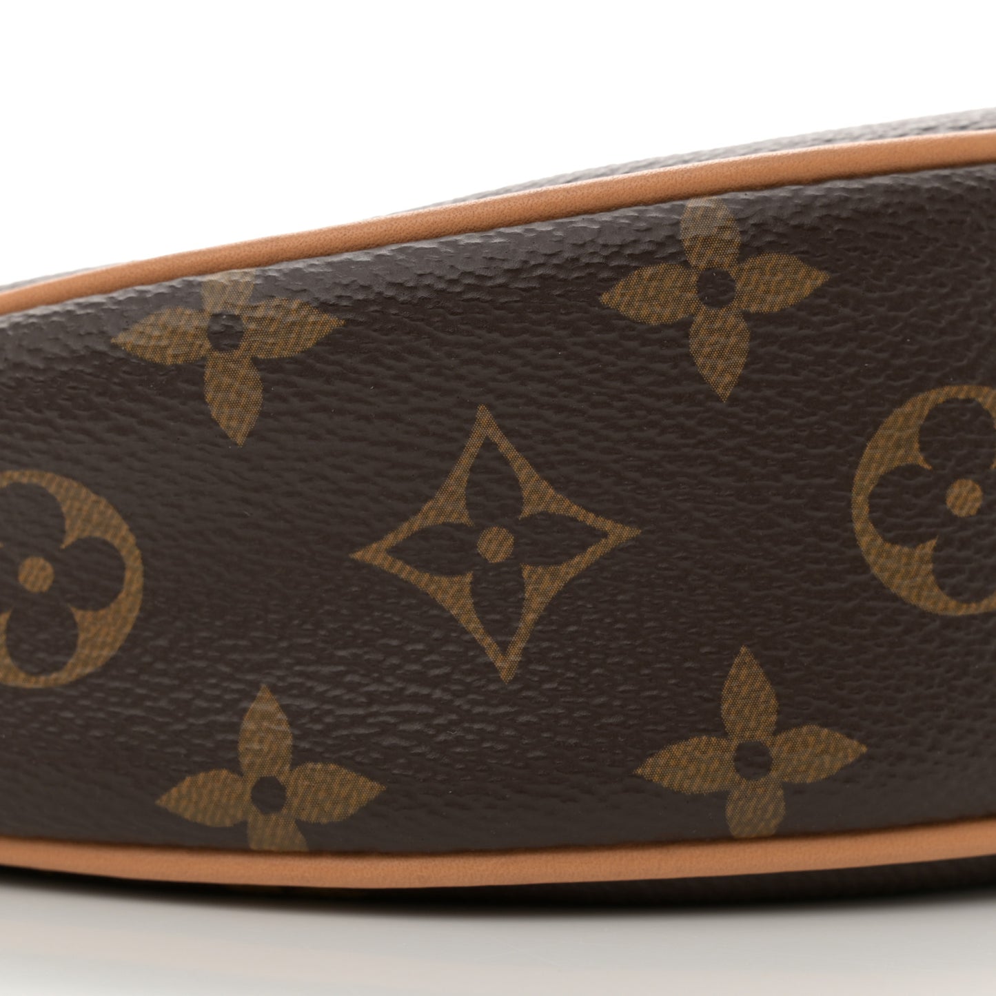 Monogram Loop
