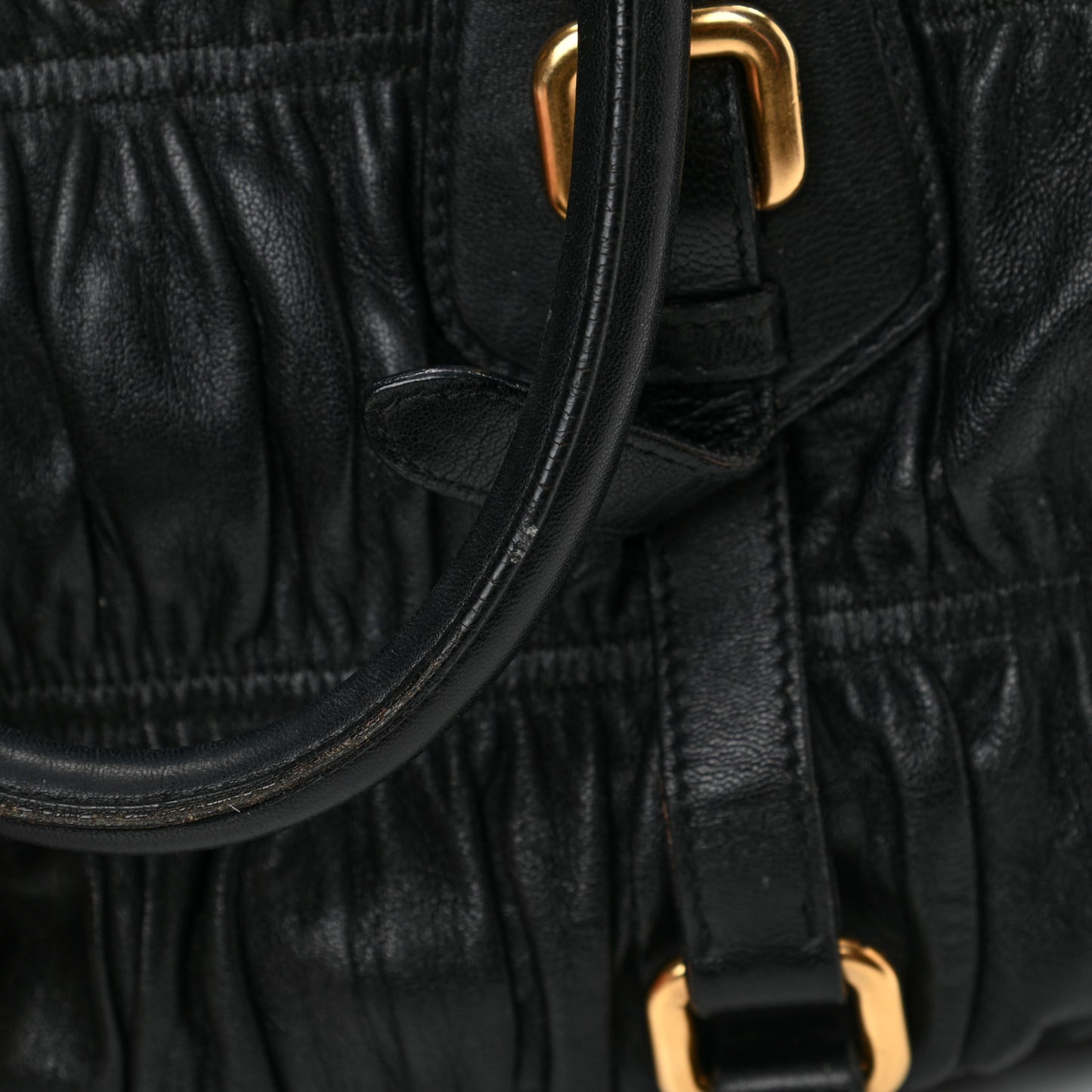 Nappa Gaufre Buckle Bowler Black