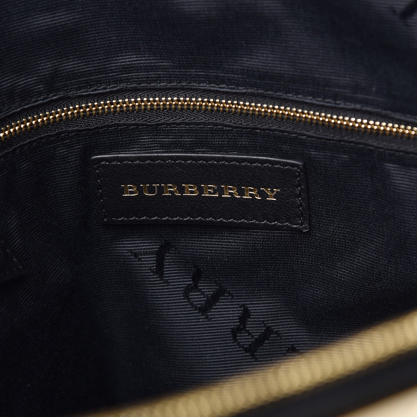 Signature Grain Calfskin Medium Welburn Tote Black