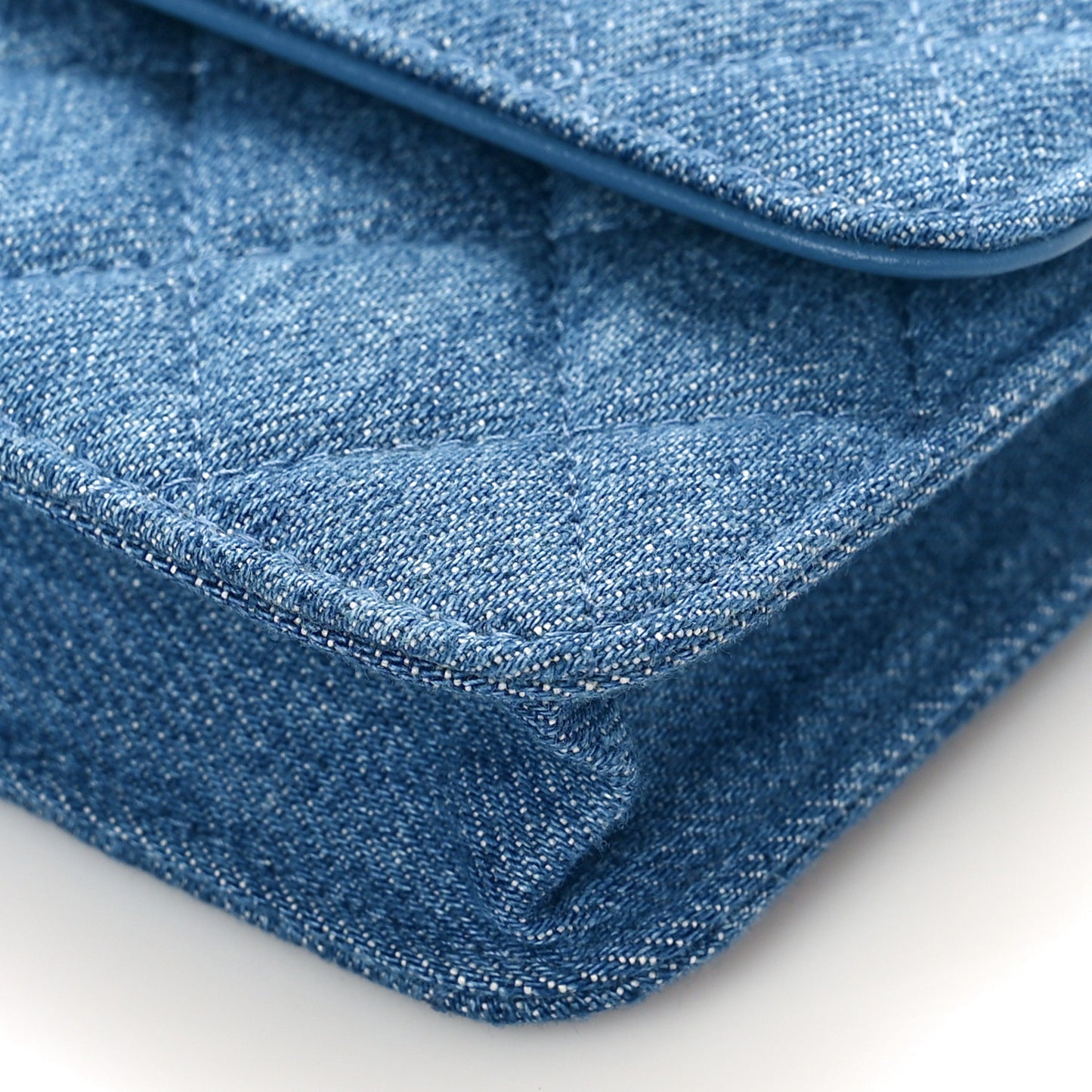 Denim Quilted CC Pearl Crush Clutch With Chain Blue