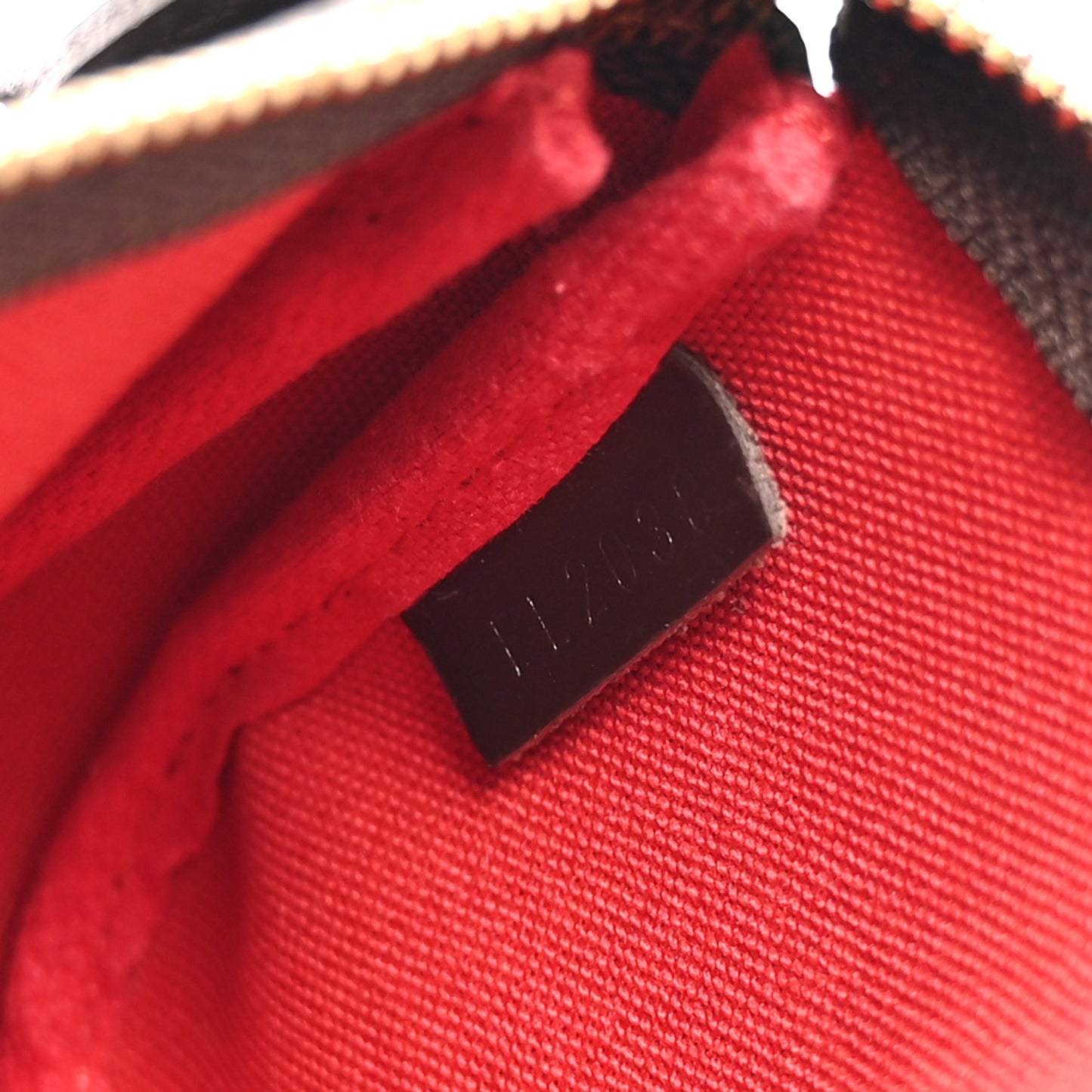 Damier Ebene Mini Pochette Accessories