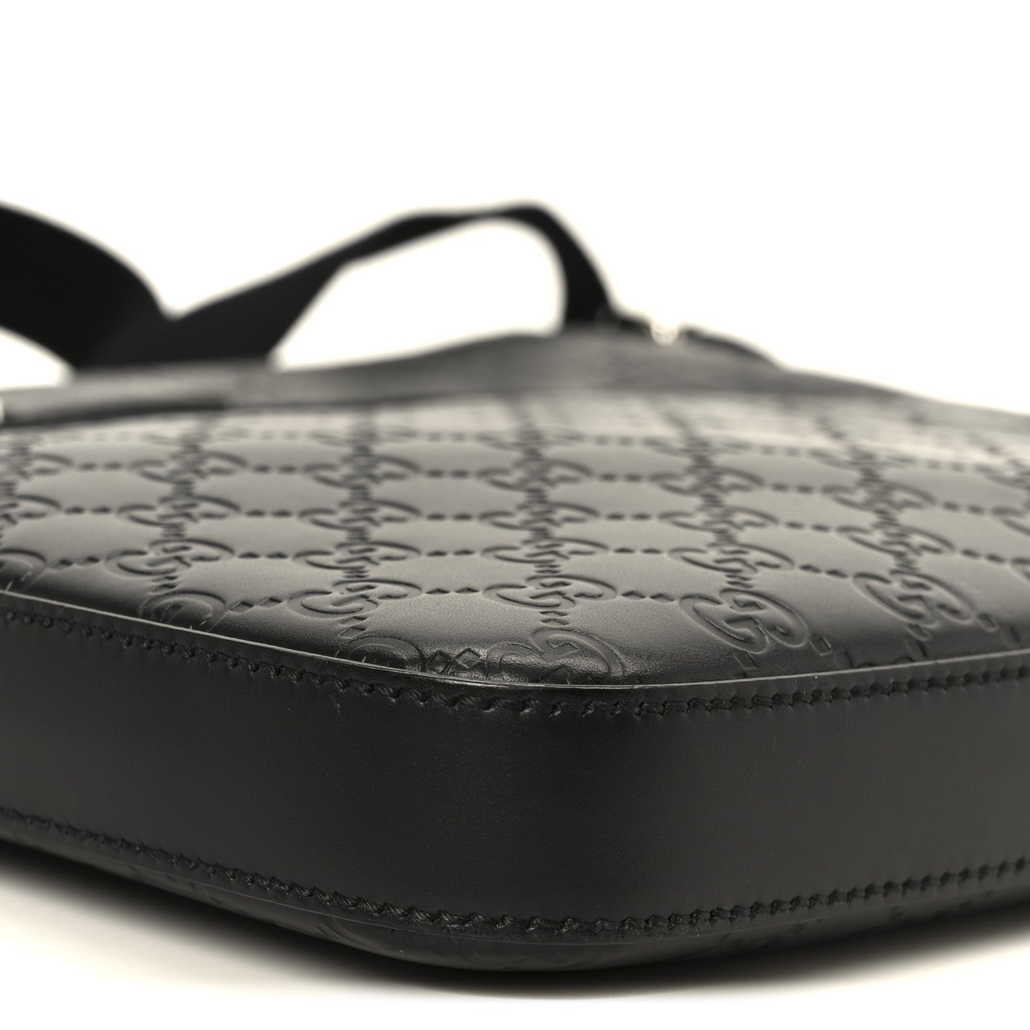 Gucci Guccissima Signature Medium Flat Messenger Bag Black 10 of 11