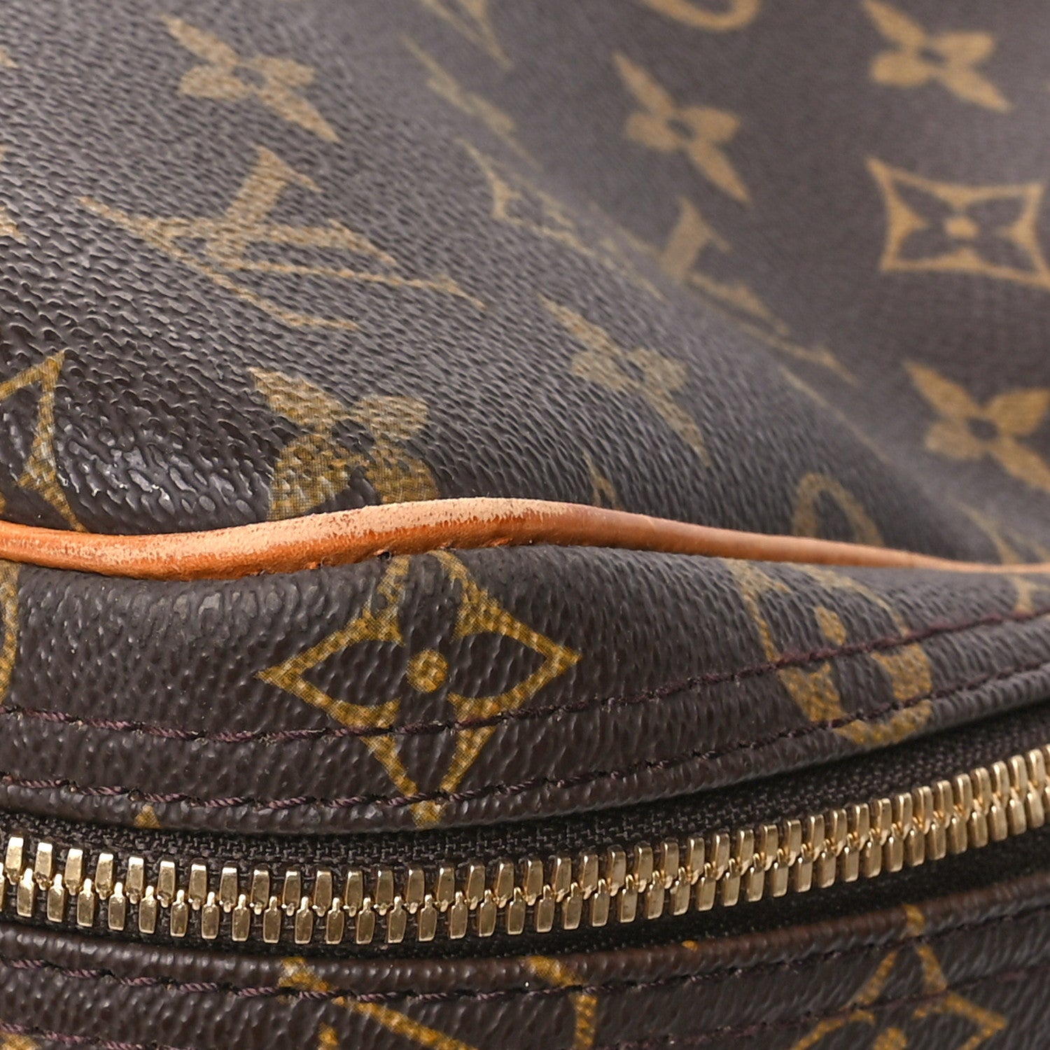 Louis Vuitton Monogram Alize 24 Heures Luggage 9 of 11