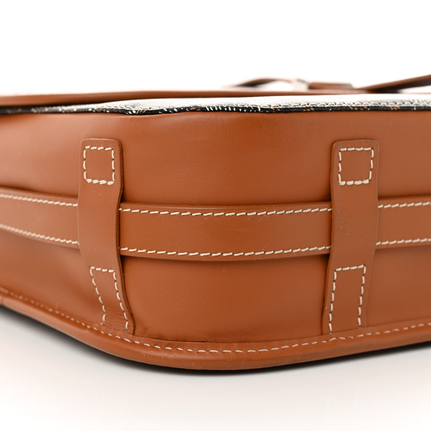 Goyardine Belvedere II MM Messenger Bag Black Gold