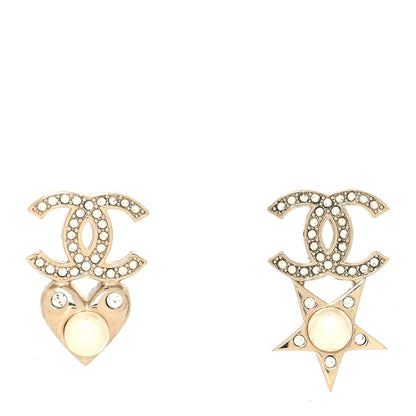Chanel Crystal Pearl Charming Winter CC Star Heart Earrings Gold 1 of 4