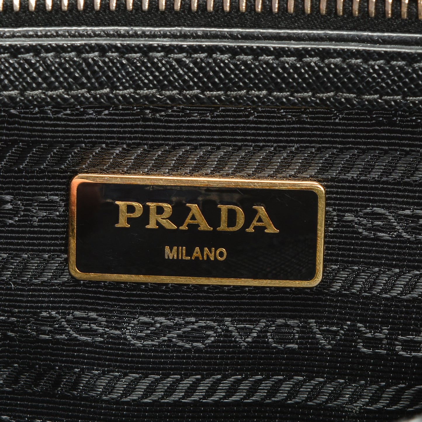 Saffiano Small Galleria Double Zip Tote Black