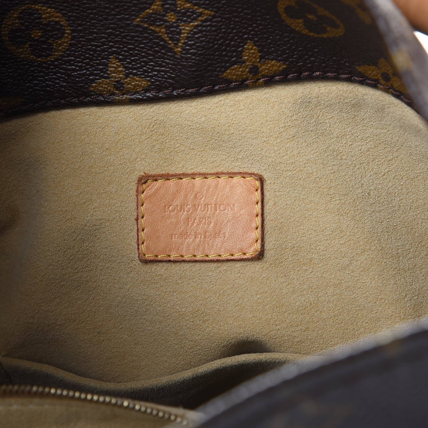 Louis Vuitton Monogram Artsy MM 6 of 14