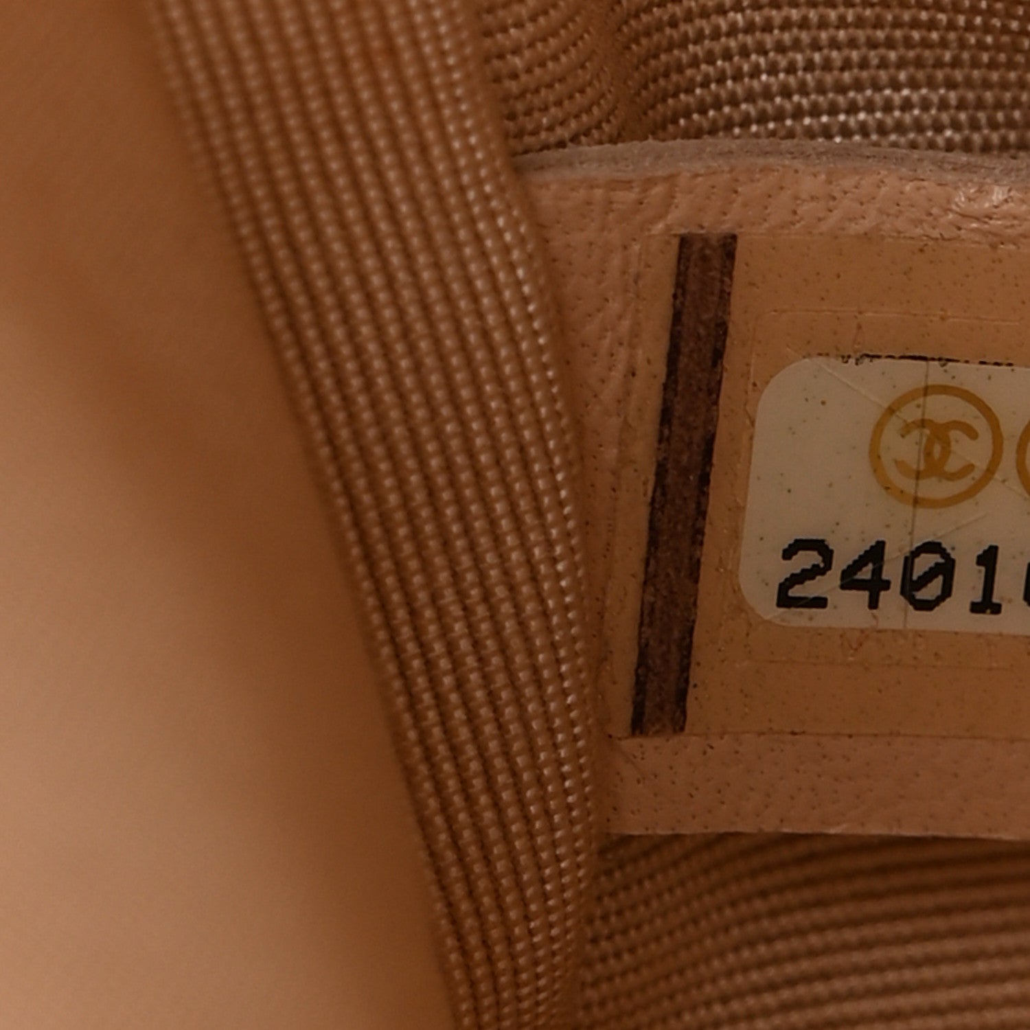 Chanel Calfskin Studded Chevron Quilted Small Stud Wars Flap White 7 of 10