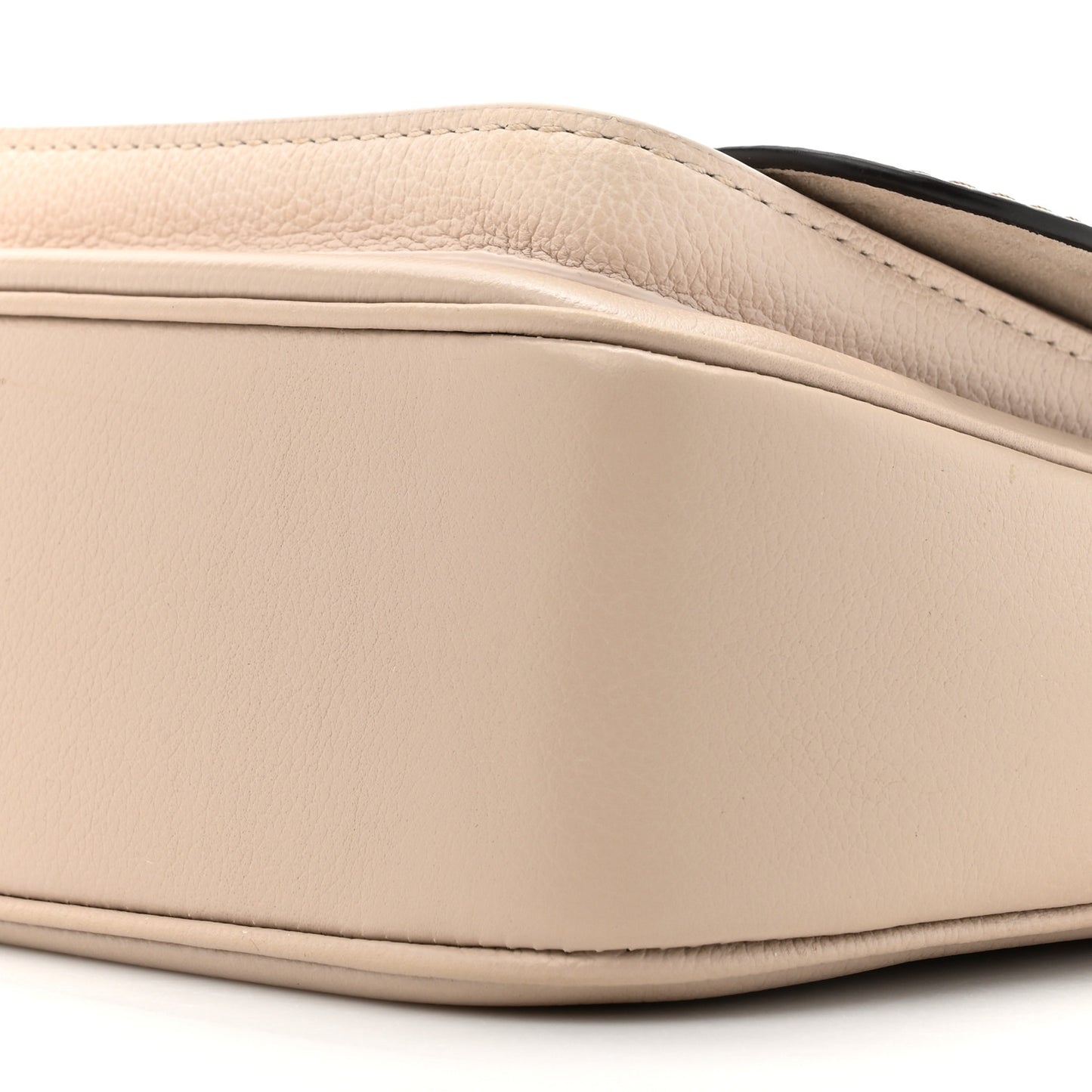 Grained Calfskin Lockme Tender Greige