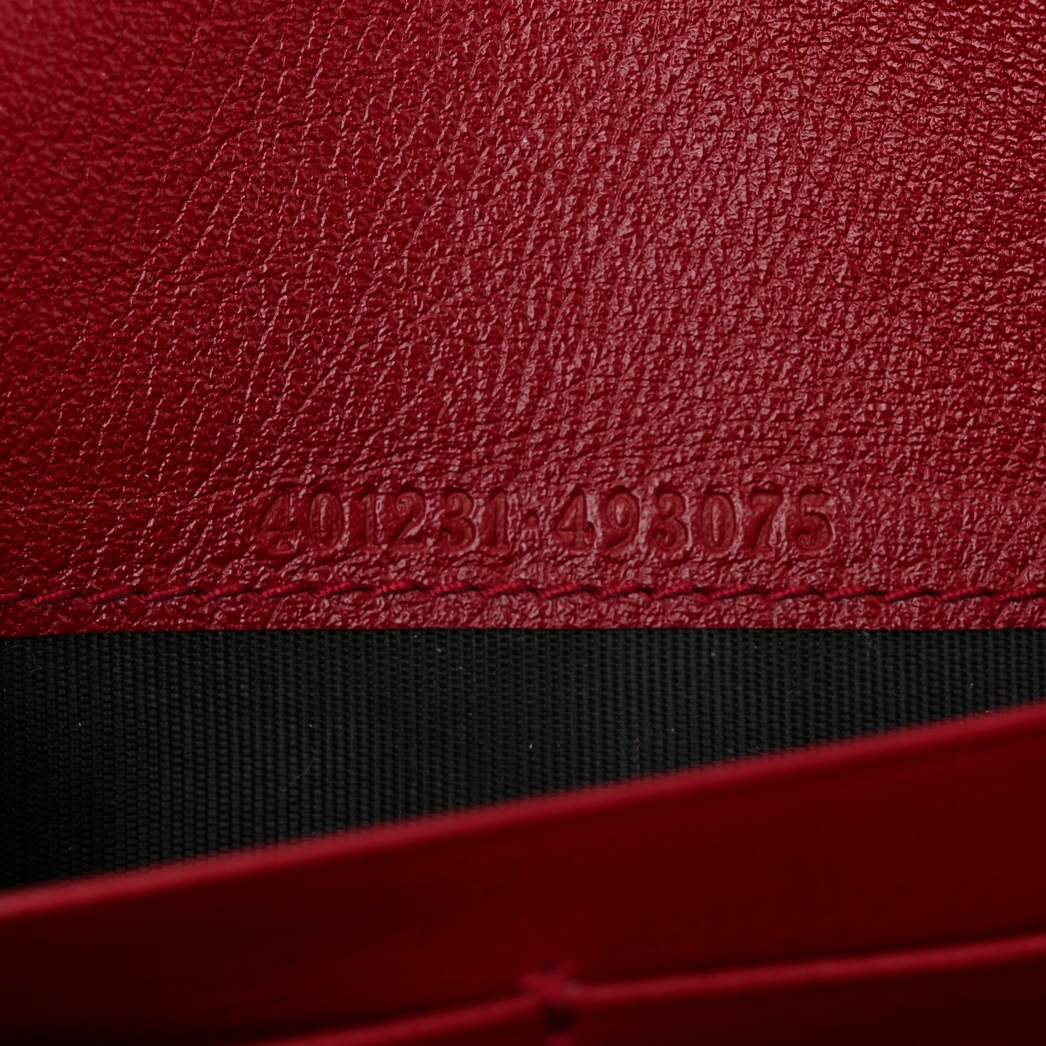 Gucci Tweed GG Monogram Mini Dionysus Chain Wallet White Black Romantic Cherry 7 of 10