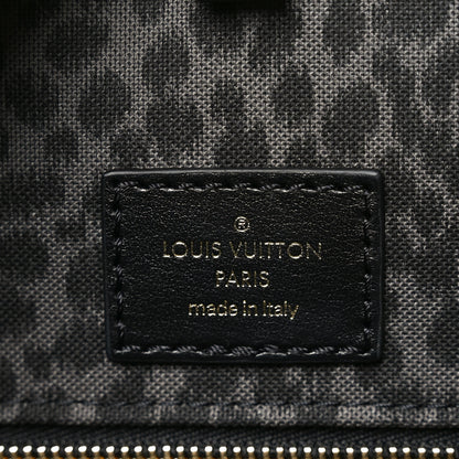 Louis Vuitton Monogram Giant Wild At Heart Onthego GM Black 6 of 9