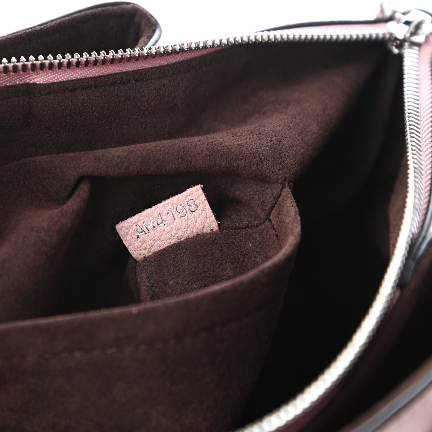 Louis Vuitton Mahina Haumea Magnolia 9 of 10