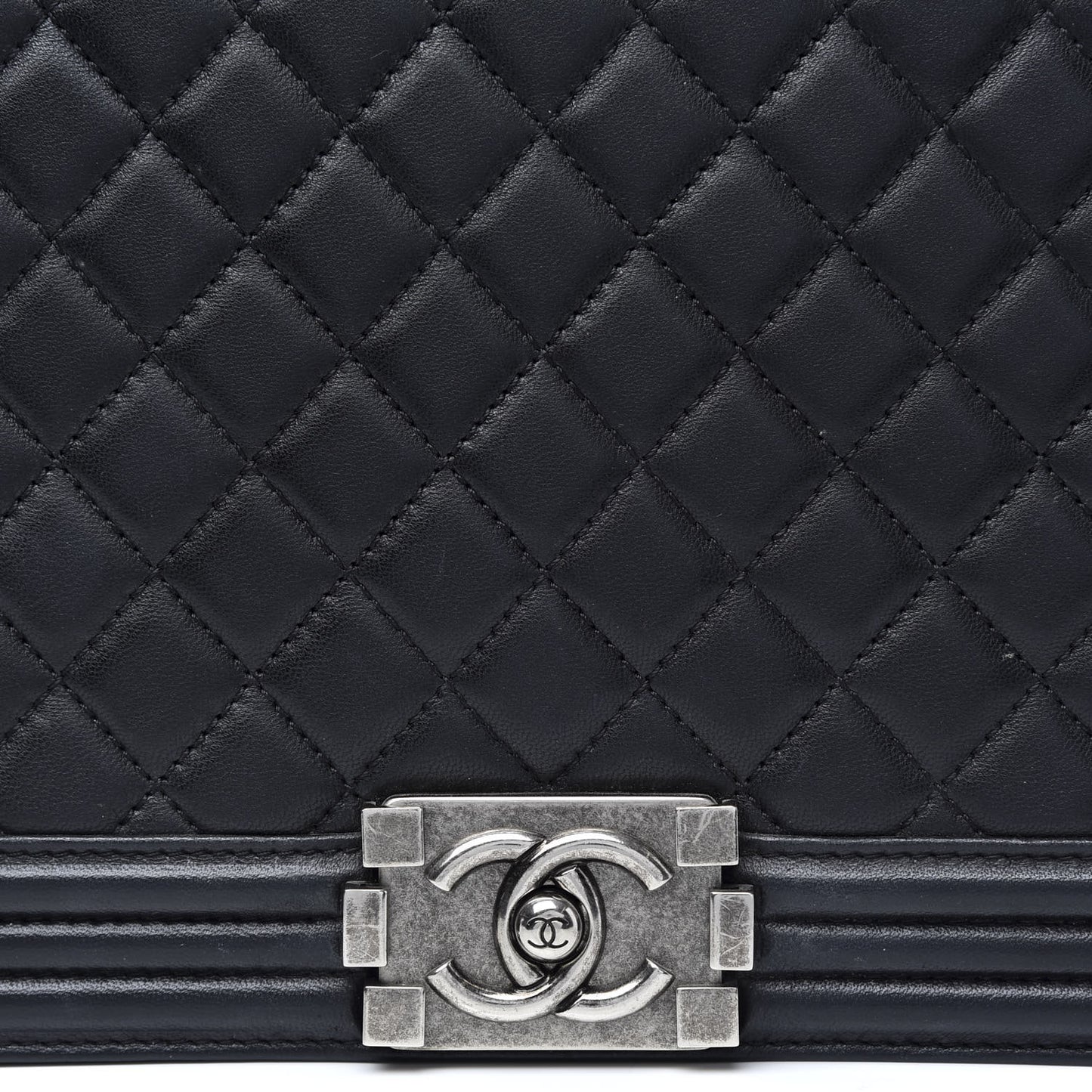 Lambskin Quilted Large Boy Flap Black