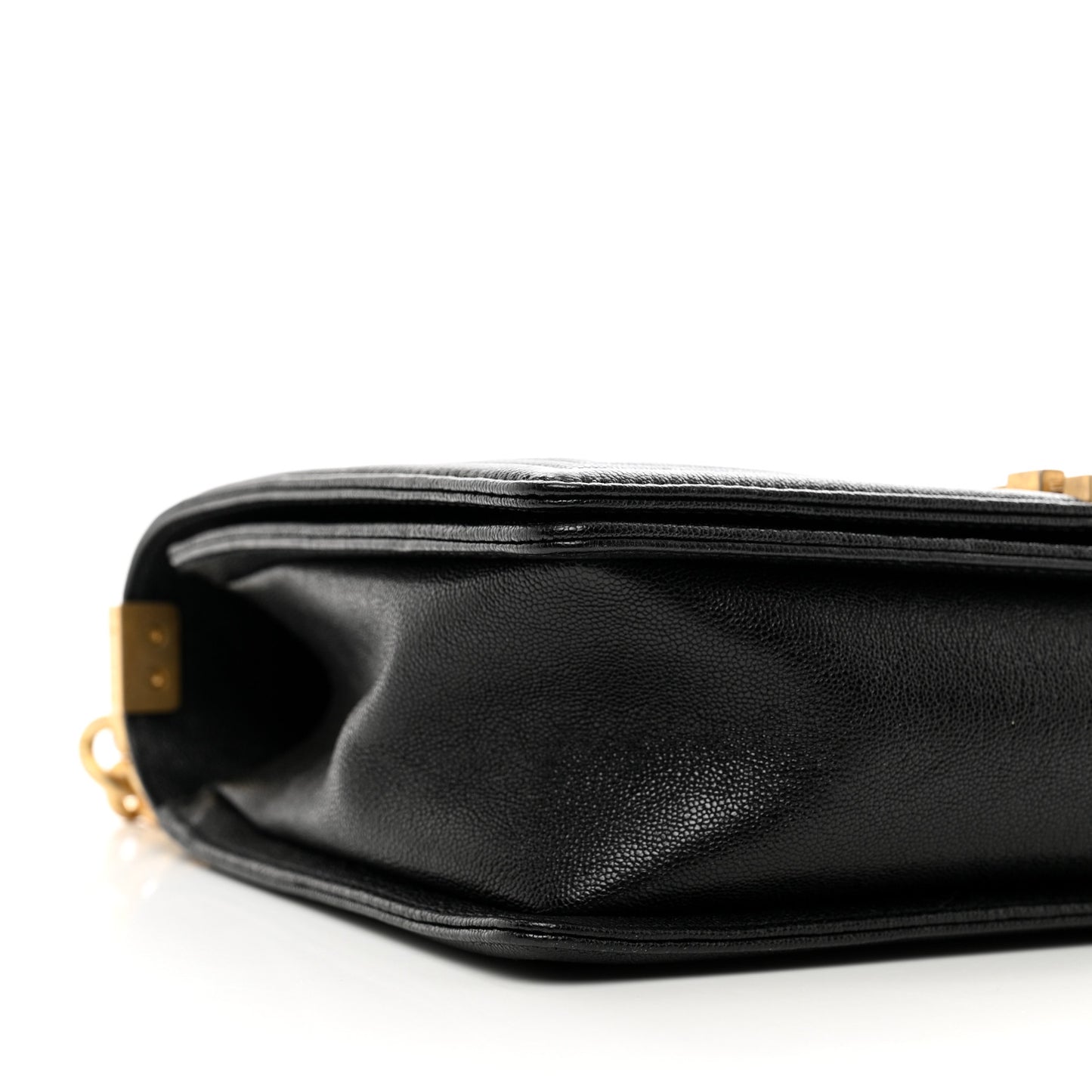 Caviar Chevron Quilted New Medium Boy Flap Black